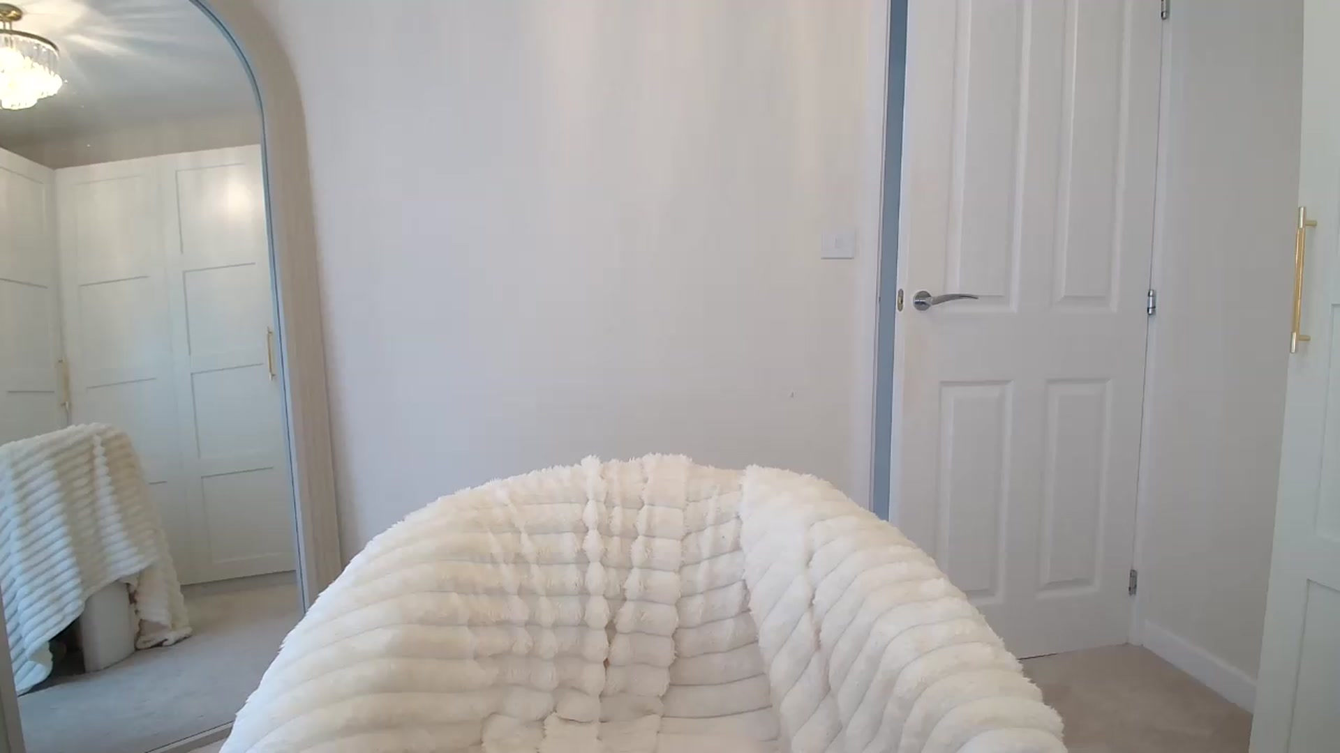 Gallery image thumbnail from BeccaBelle's myfreecams stream on, 09/01/2026, 12:45 image 9 of 20