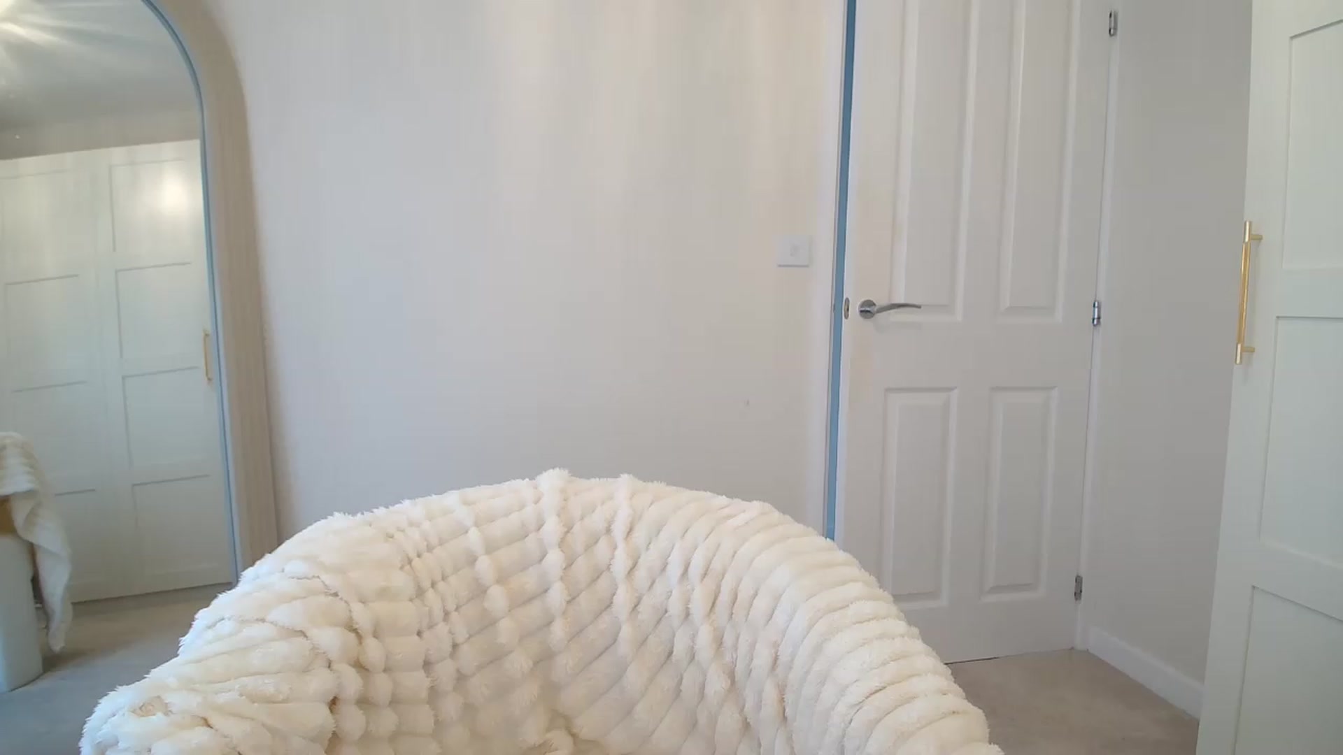 Gallery image thumbnail from BeccaBelle's myfreecams stream on, 09/09/2026, 14:58 image 6 of 20