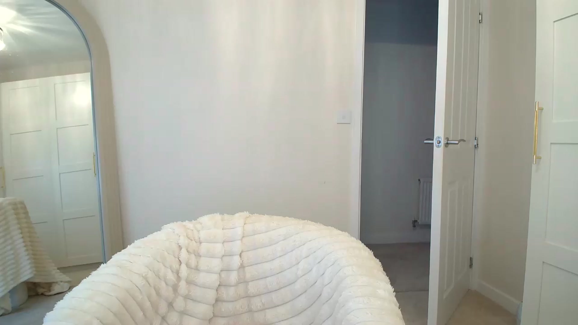 Gallery image thumbnail from BeccaBelle's myfreecams stream on, 09/10/2026, 14:53 image 18 of 20