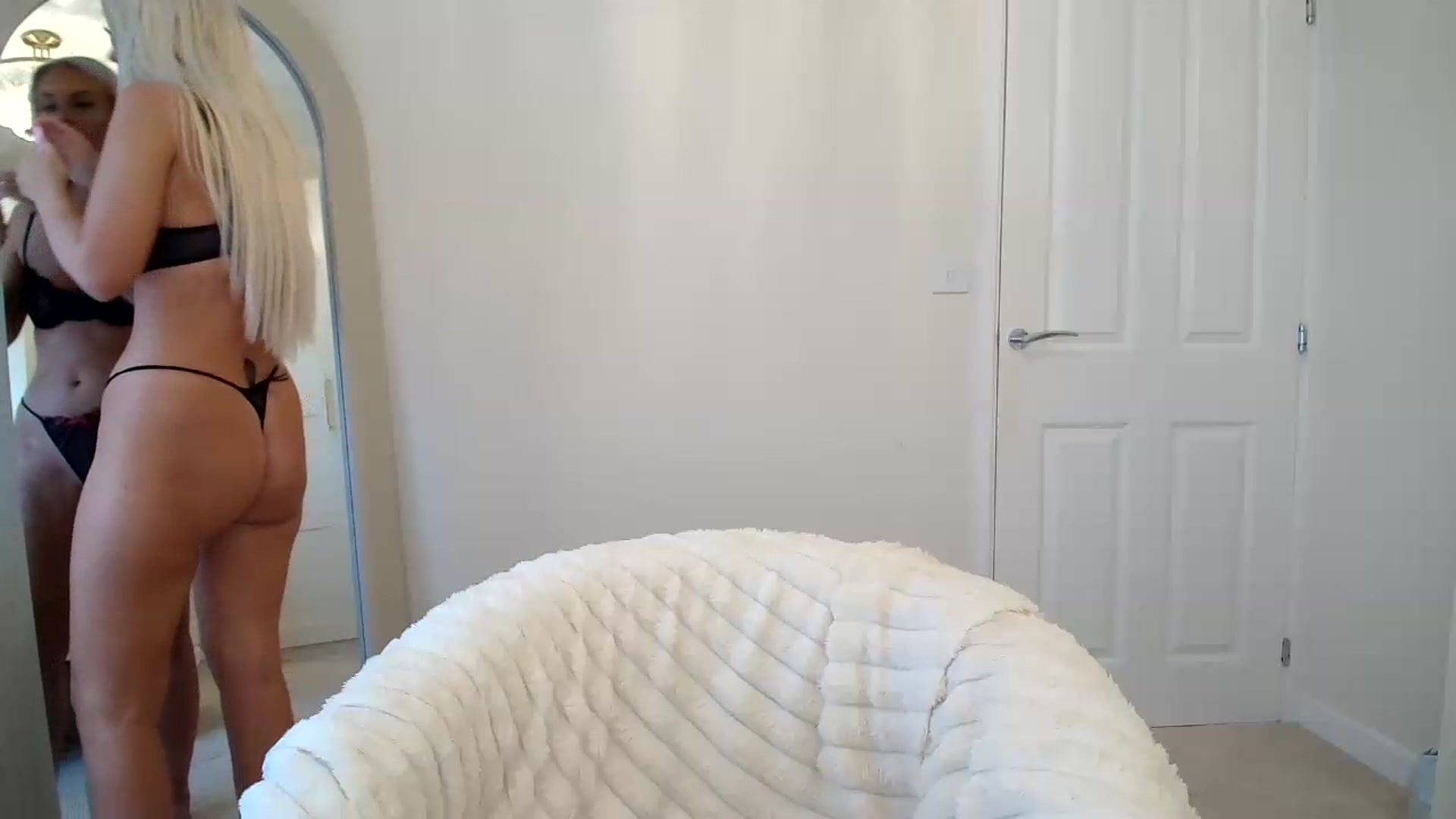 Gallery image thumbnail from BeccaBelle's myfreecams stream on, 09/12/2026, 14:33 image 4 of 20