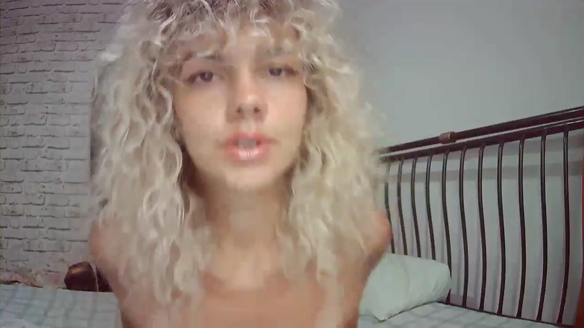 Gallery image thumbnail from BeckJones's myfreecams stream on, 05/25/2024, 15:55 image 4 of 20