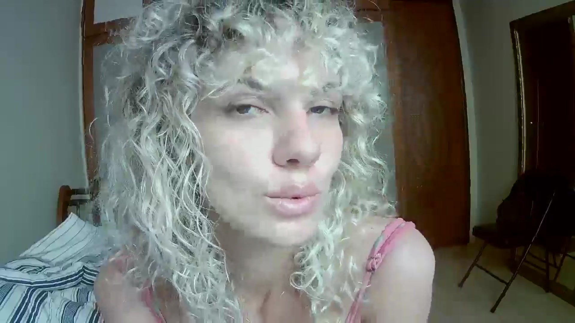 Gallery image thumbnail from BeckJones's myfreecams stream on, 10/09/2024, 13:58 image 12 of 20