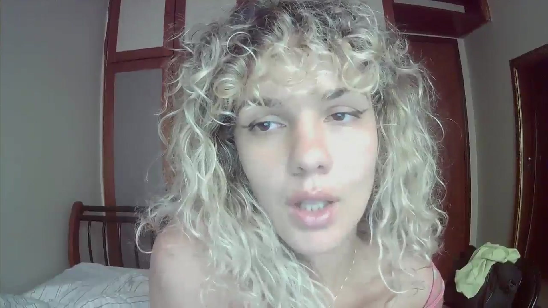 Gallery image thumbnail from BeckJones's myfreecams stream on, 10/18/2024, 10:43 image 4 of 20