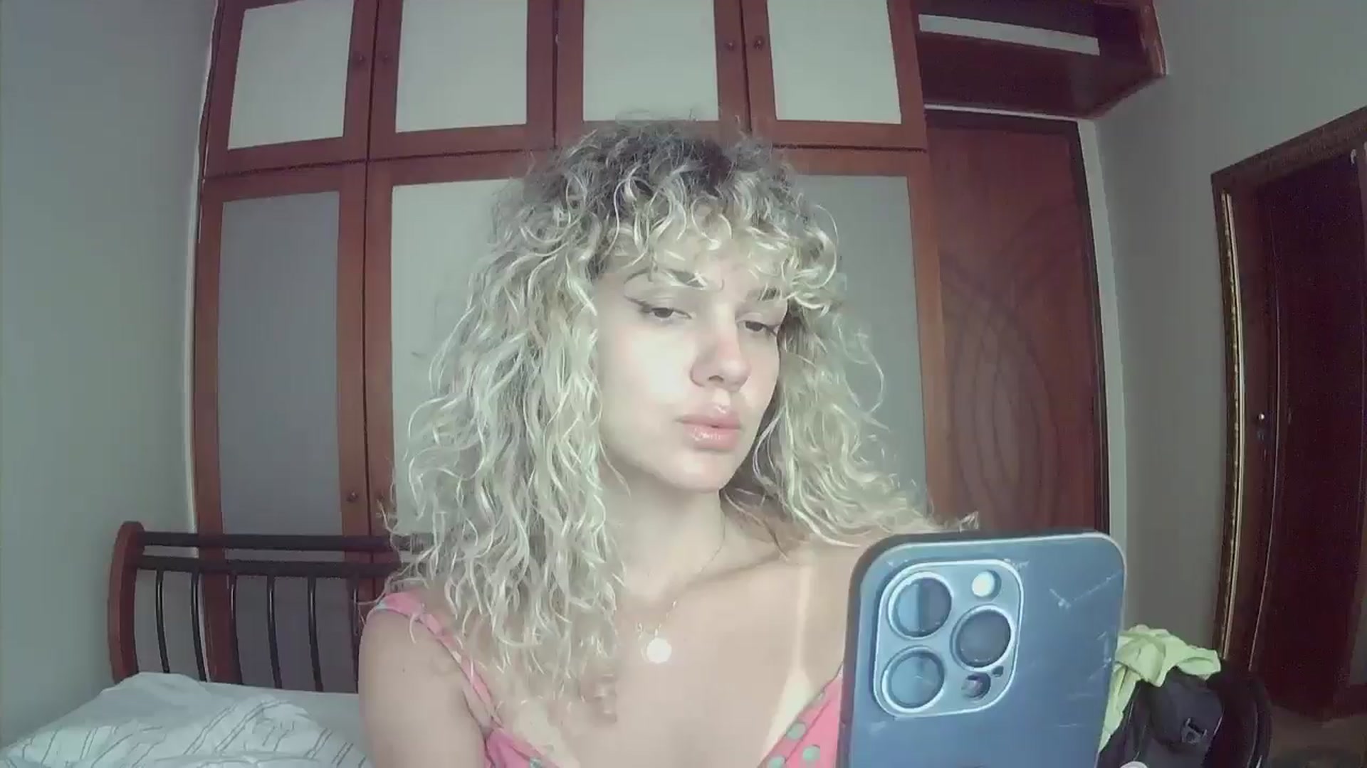 Gallery image thumbnail from BeckJones's myfreecams stream on, 10/18/2024, 11:12 image 1 of 20