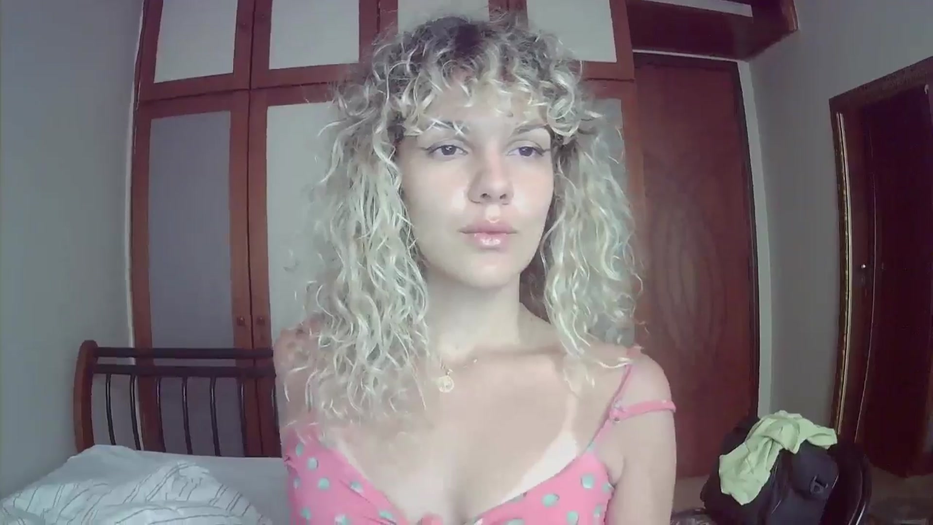 Gallery image thumbnail from BeckJones's myfreecams stream on, 10/18/2024, 11:12 image 10 of 20