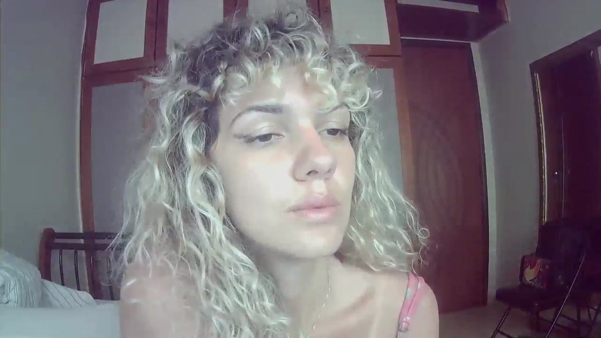 Gallery image thumbnail from BeckJones's myfreecams stream on, 10/20/2024, 15:21 image 12 of 20