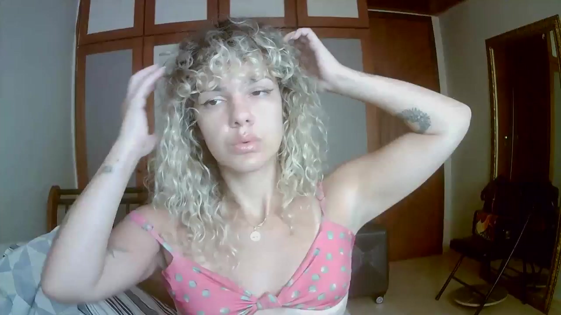 Gallery image thumbnail from BeckJones's myfreecams stream on, 10/26/2024, 13:41 image 5 of 20