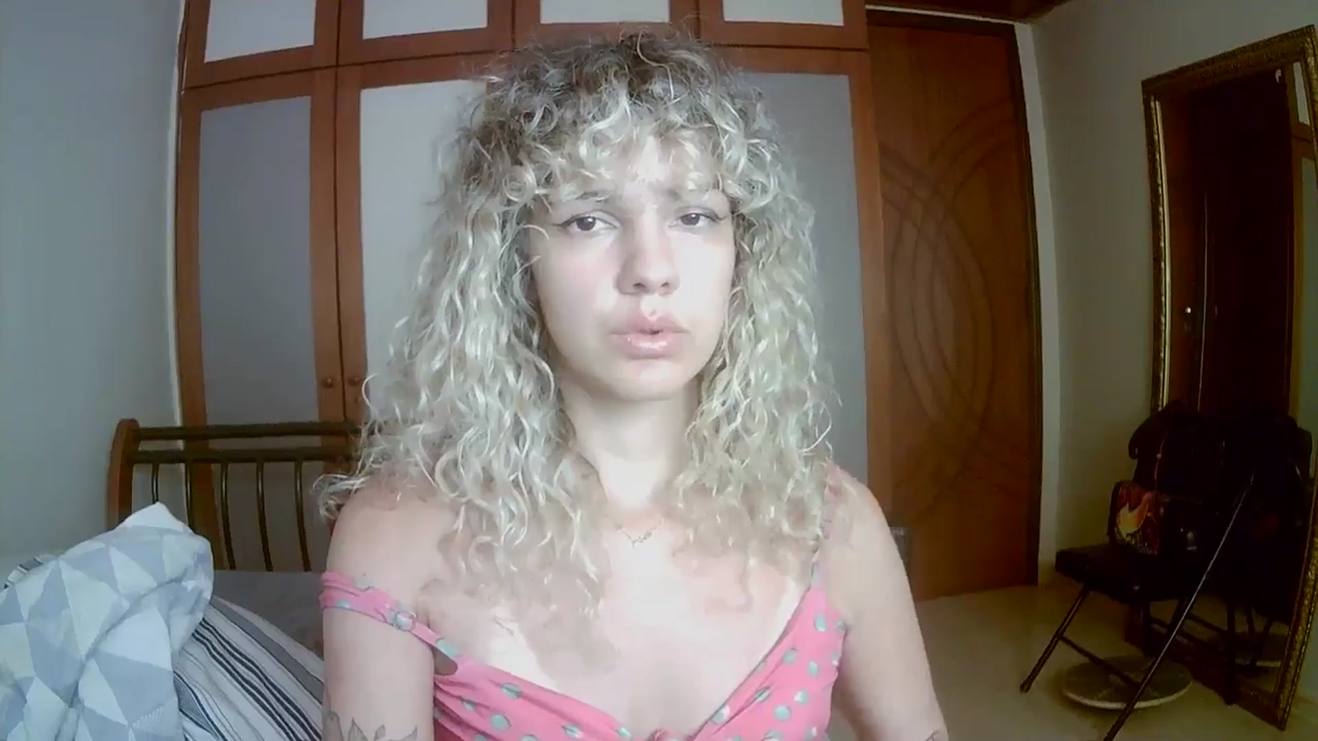 Gallery image thumbnail from BeckJones's myfreecams stream on, 10/26/2024, 13:41 image 4 of 20