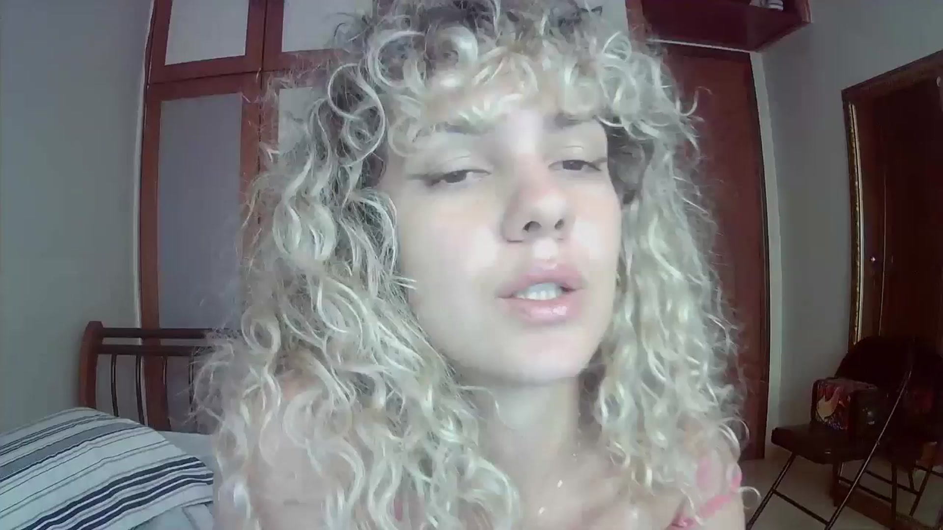 Gallery image thumbnail from BeckJones's myfreecams stream on, 10/30/2024, 15:29 image 8 of 20