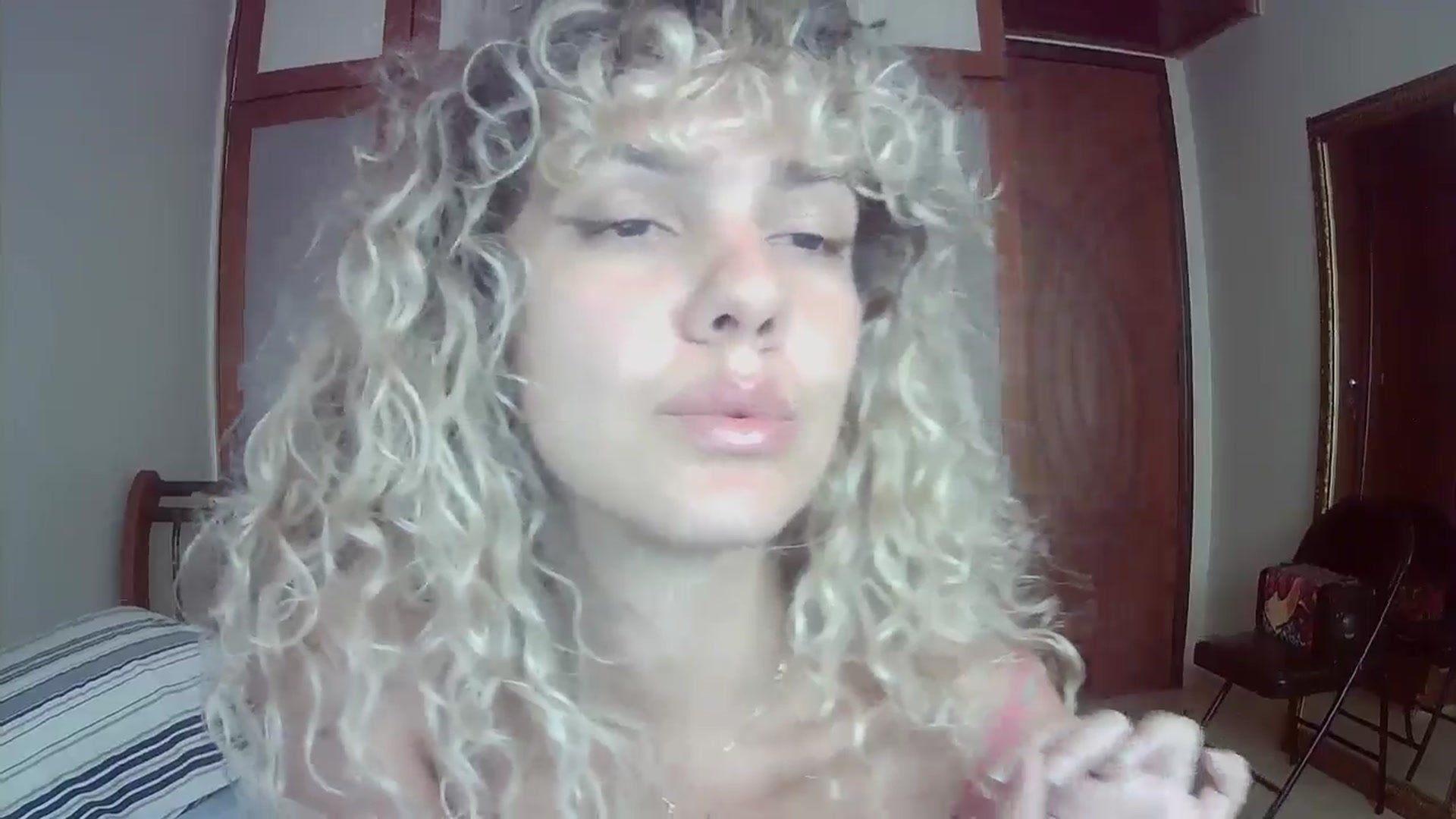 Gallery image thumbnail from BeckJones's myfreecams stream on, 10/30/2024, 15:29 image 7 of 20