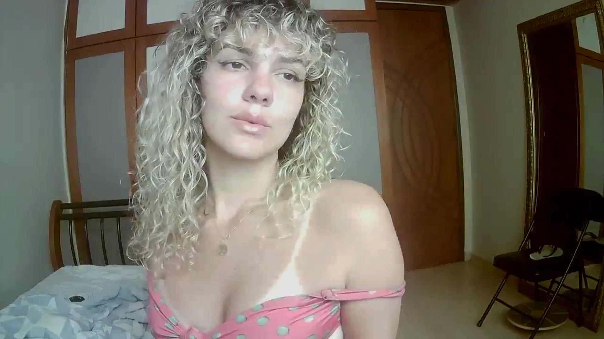 Gallery image thumbnail from BeckJones's myfreecams stream on, 11/17/2024, 13:42 image 16 of 20