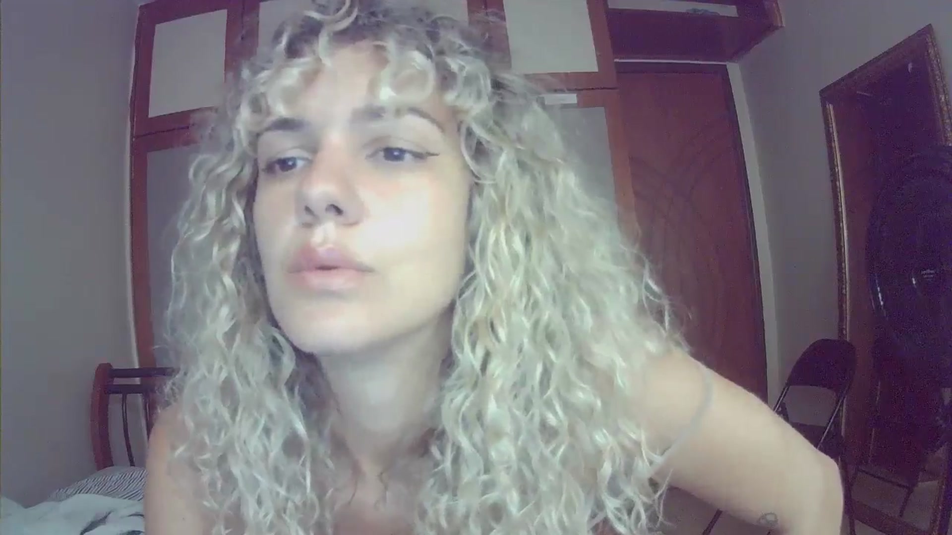 Gallery image thumbnail from BeckJones's myfreecams stream on, 04/05/2025, 17:50 image 8 of 20