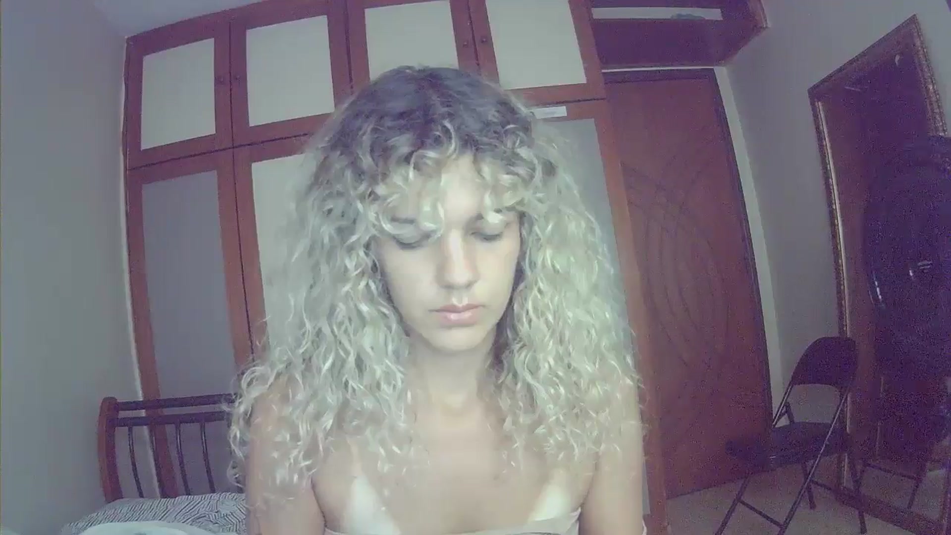 Gallery image thumbnail from BeckJones's myfreecams stream on, 04/05/2025, 17:50 image 12 of 20