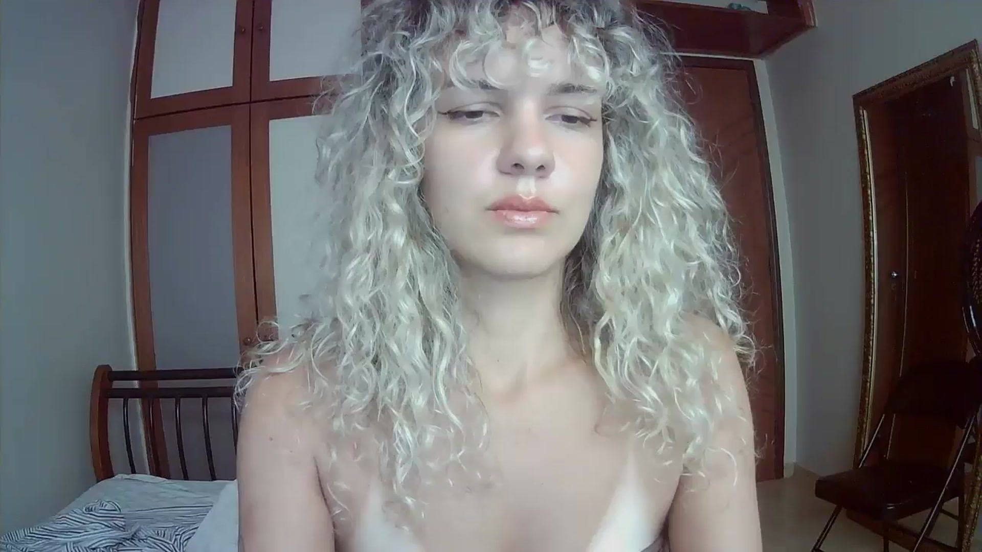 Gallery image thumbnail from BeckJones's myfreecams stream on, 04/06/2025, 16:01 image 1 of 20
