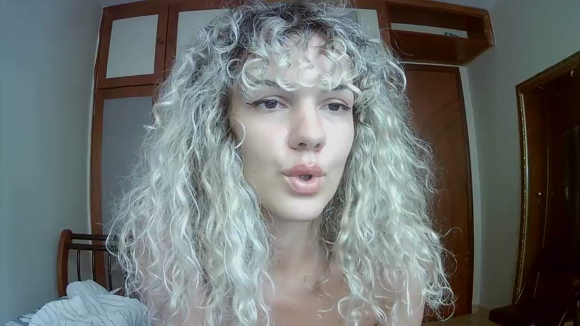 Gallery image thumbnail from BeckJones's myfreecams stream on, 04/07/2025, 14:50 image 14 of 20