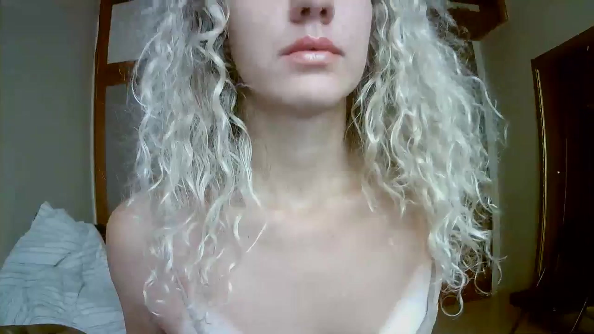 Gallery image thumbnail from BeckJones's myfreecams stream on, 04/07/2025, 16:51 image 10 of 20