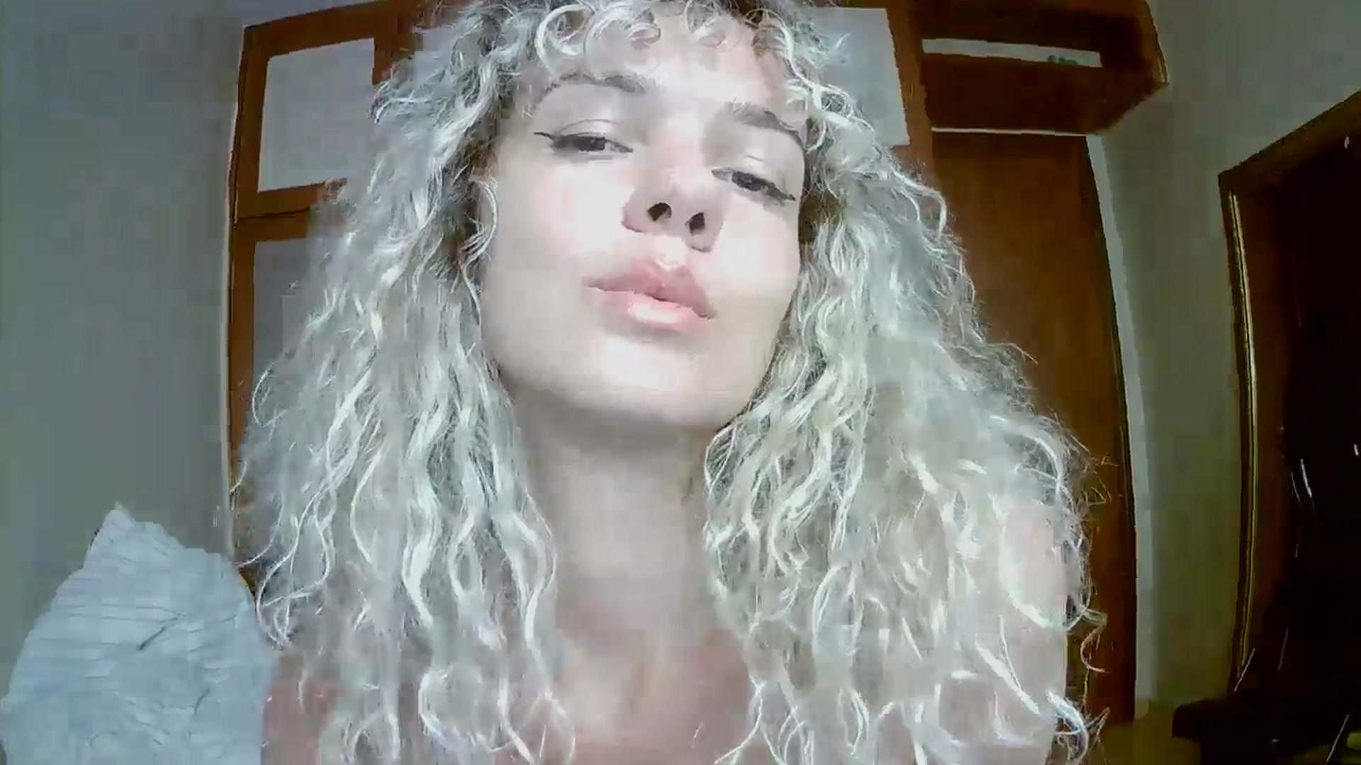 Gallery image thumbnail from BeckJones's myfreecams stream on, 04/07/2025, 16:51 image 20 of 20