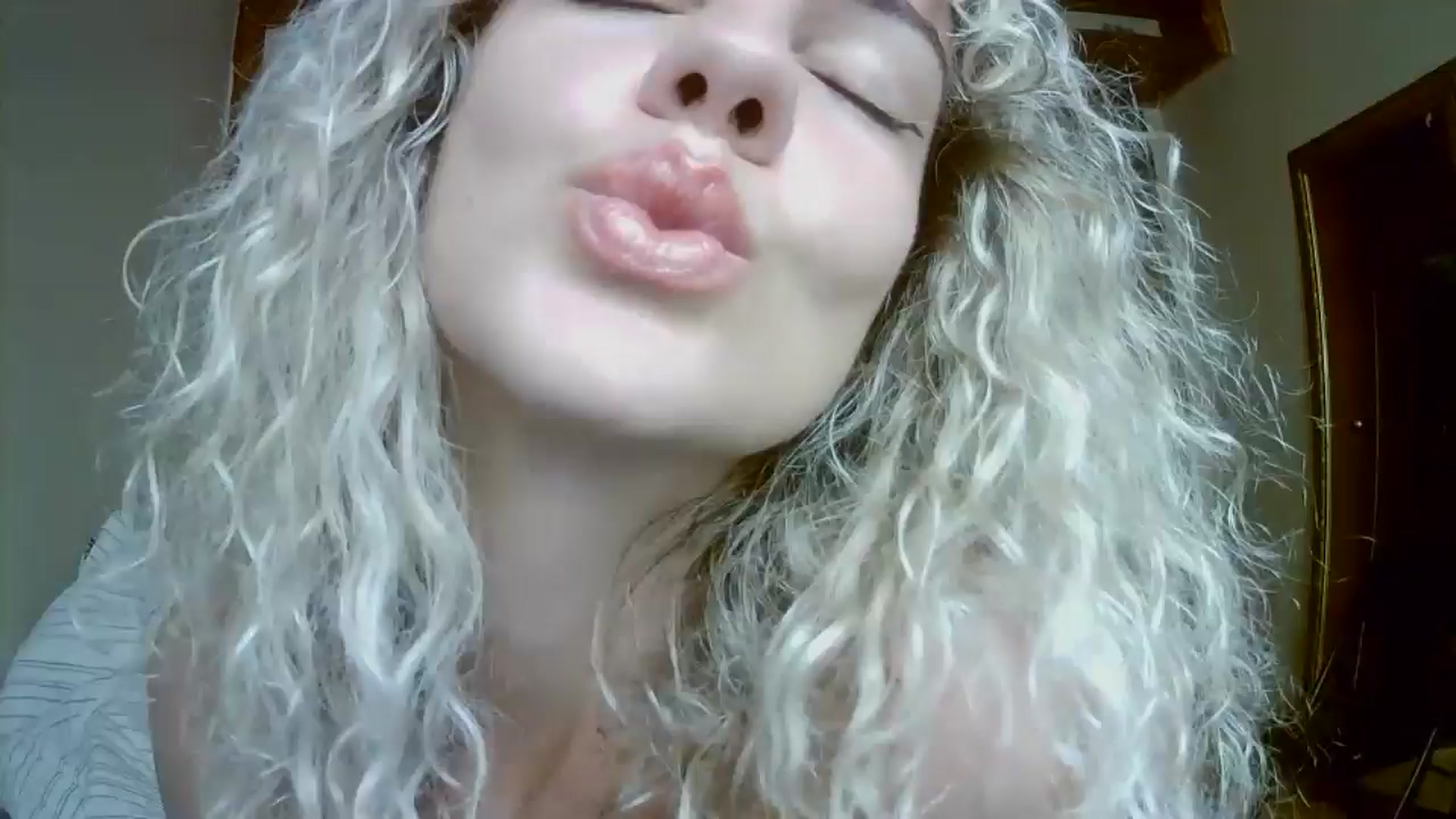 Gallery image thumbnail from BeckJones's myfreecams stream on, 04/07/2025, 16:51 image 1 of 20