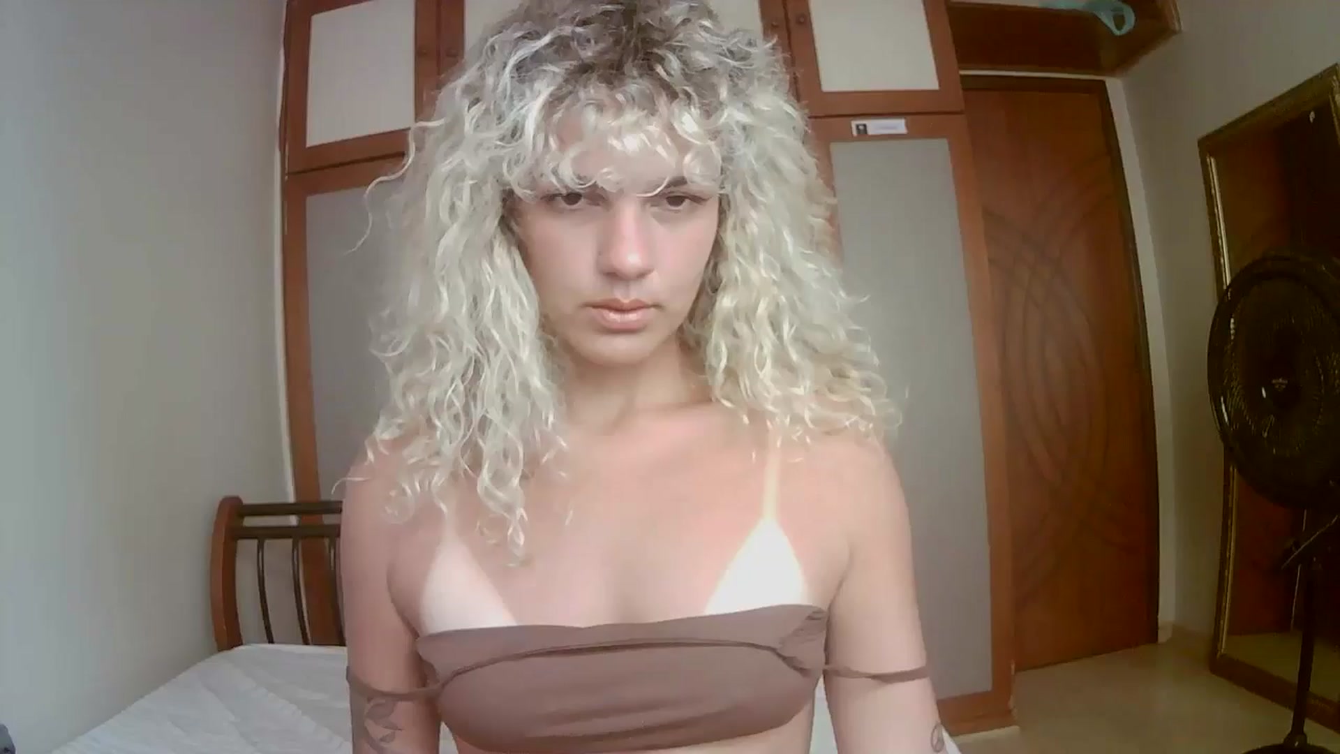 Gallery image thumbnail from BeckJones's myfreecams stream on, 09/30/2025, 15:39 image 7 of 20