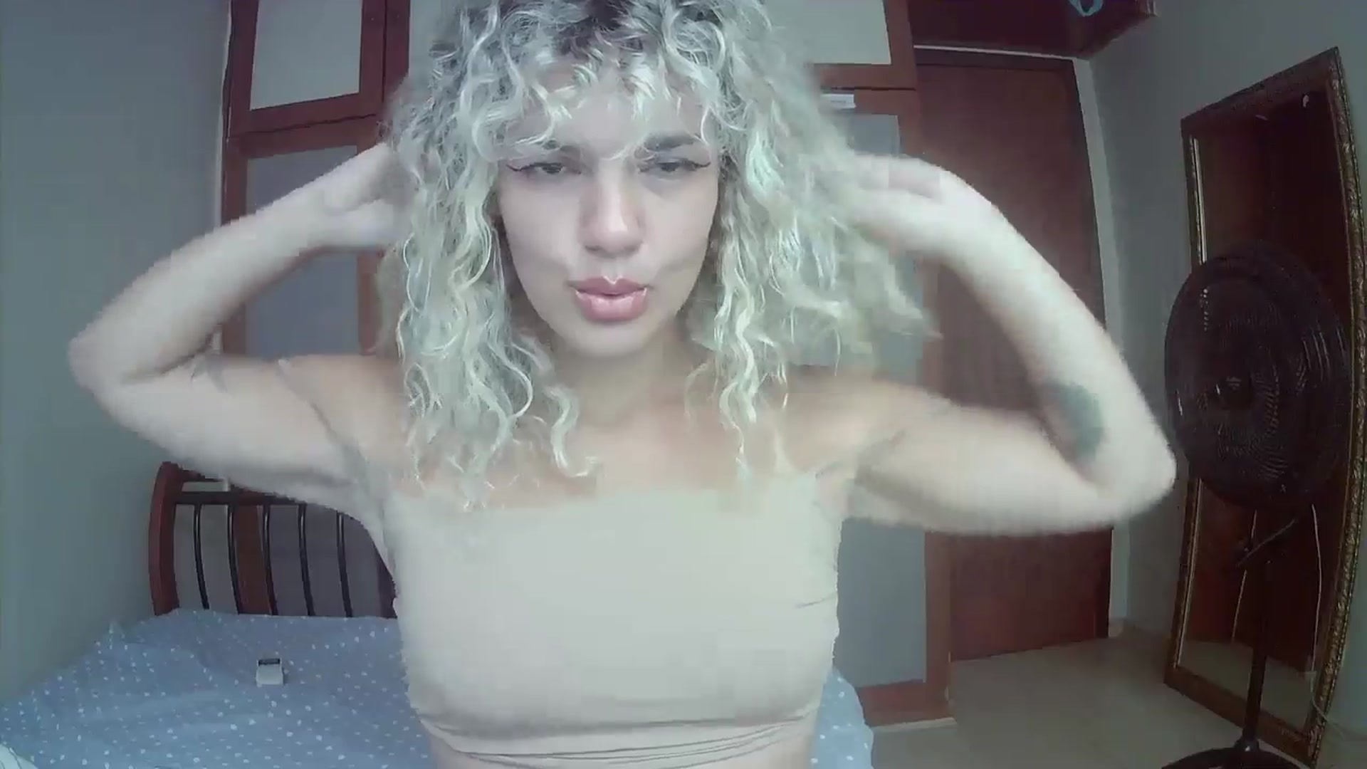 Gallery image thumbnail from BeckJones's myfreecams stream on, 10/19/2025, 12:52 image 6 of 20