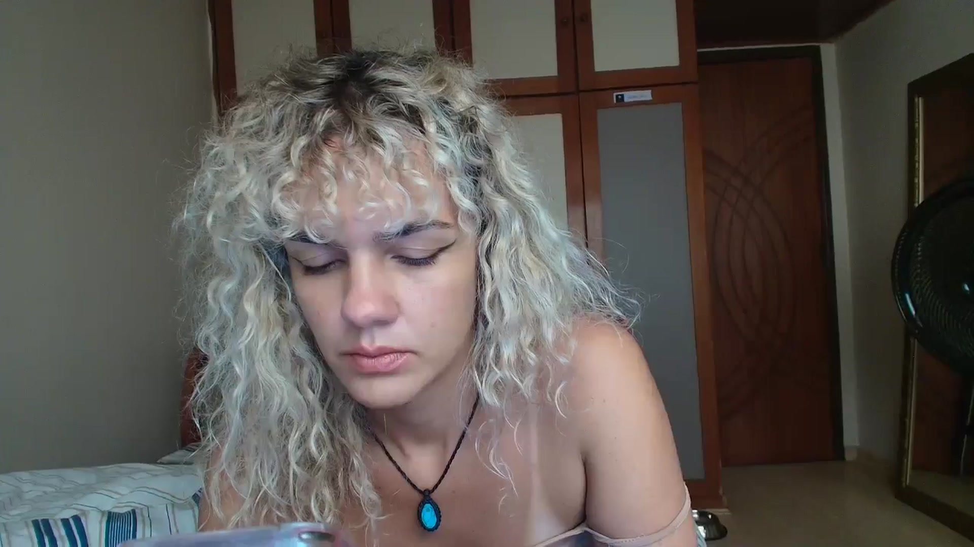 Gallery image thumbnail from BeckJones's myfreecams stream on, 04/20/2026, 18:53 image 19 of 20