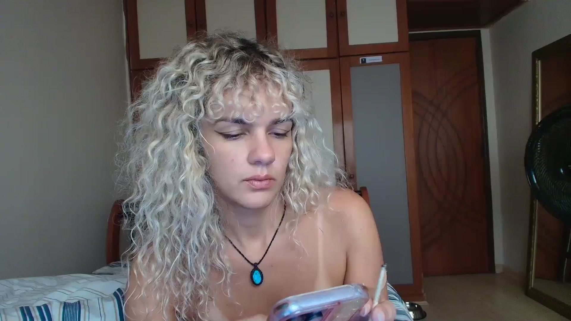 Gallery image thumbnail from BeckJones's myfreecams stream on, 04/20/2026, 18:53 image 17 of 20