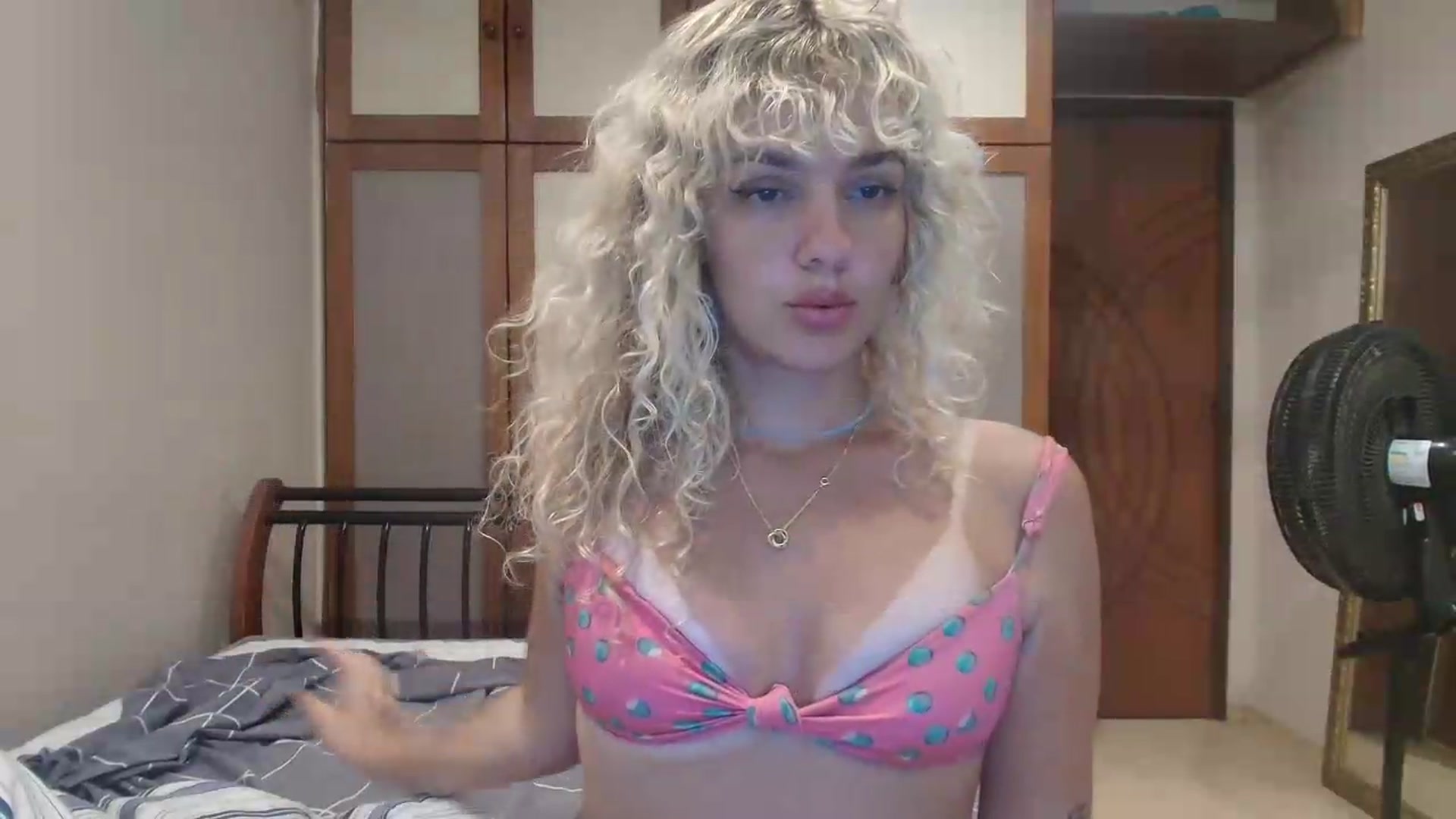 Gallery image thumbnail from BeckJones's myfreecams stream on, 09/06/2026, 19:17 image 9 of 20