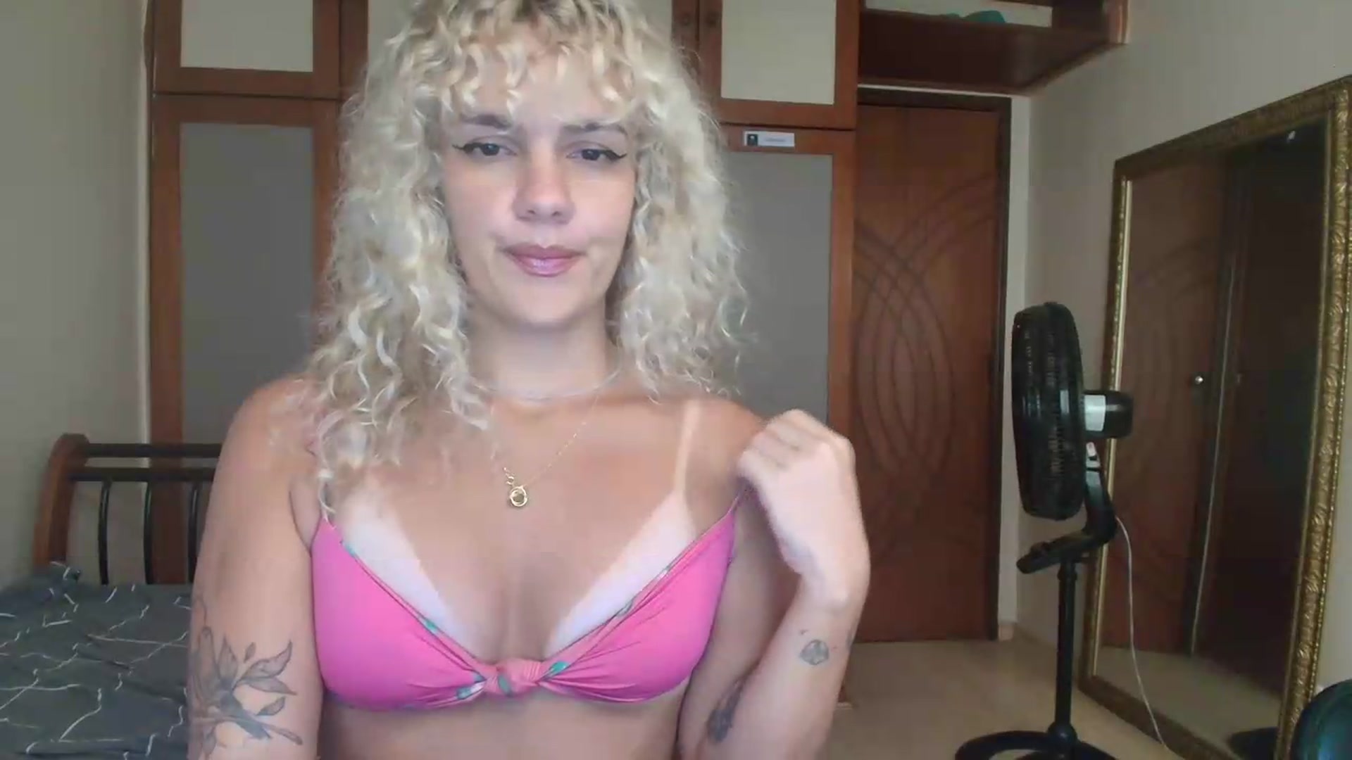 Gallery image thumbnail from BeckJones's myfreecams stream on, 09/10/2026, 19:30 image 3 of 20