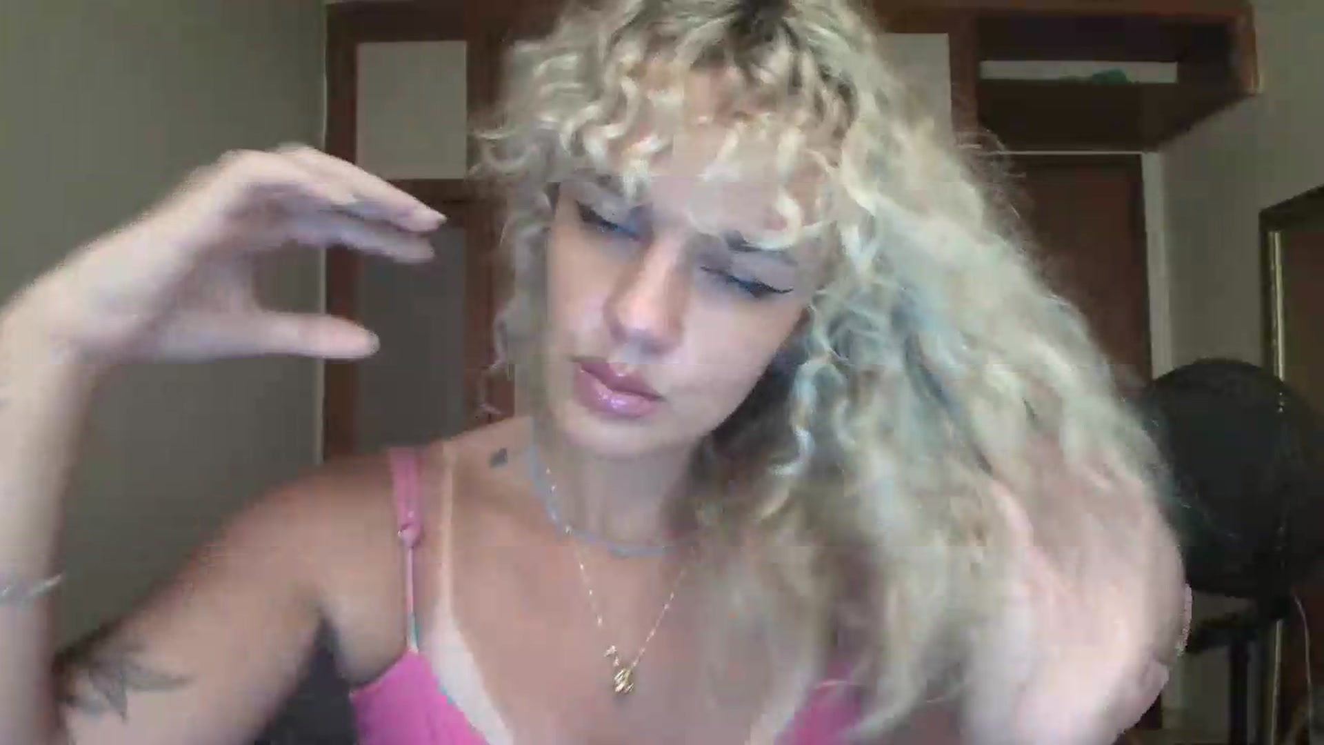 Gallery image thumbnail from BeckJones's myfreecams stream on, 09/10/2026, 19:30 image 8 of 20