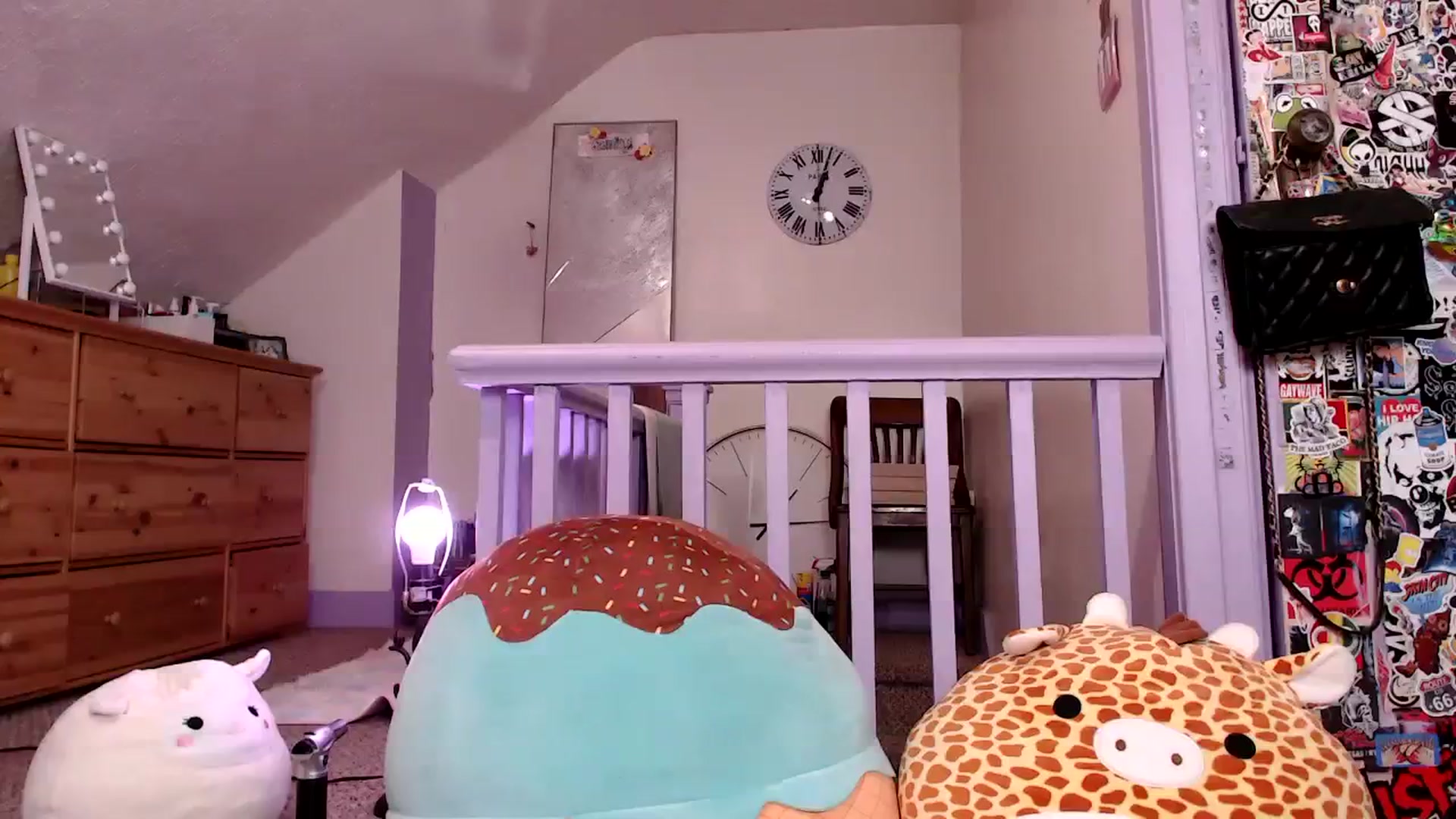 Gallery image thumbnail from Becka's myfreecams stream on, 11/08/2023, 06:35 image 1 of 20