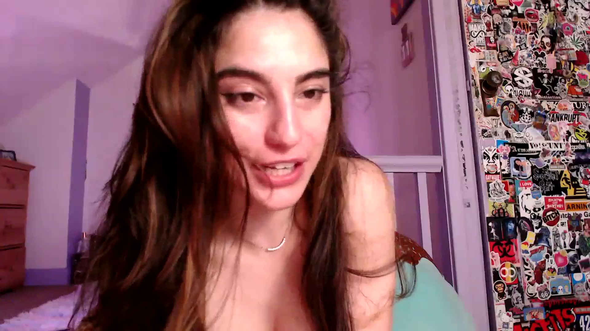 Gallery image thumbnail from Becka's myfreecams stream on, 11/17/2023, 10:57 image 14 of 20