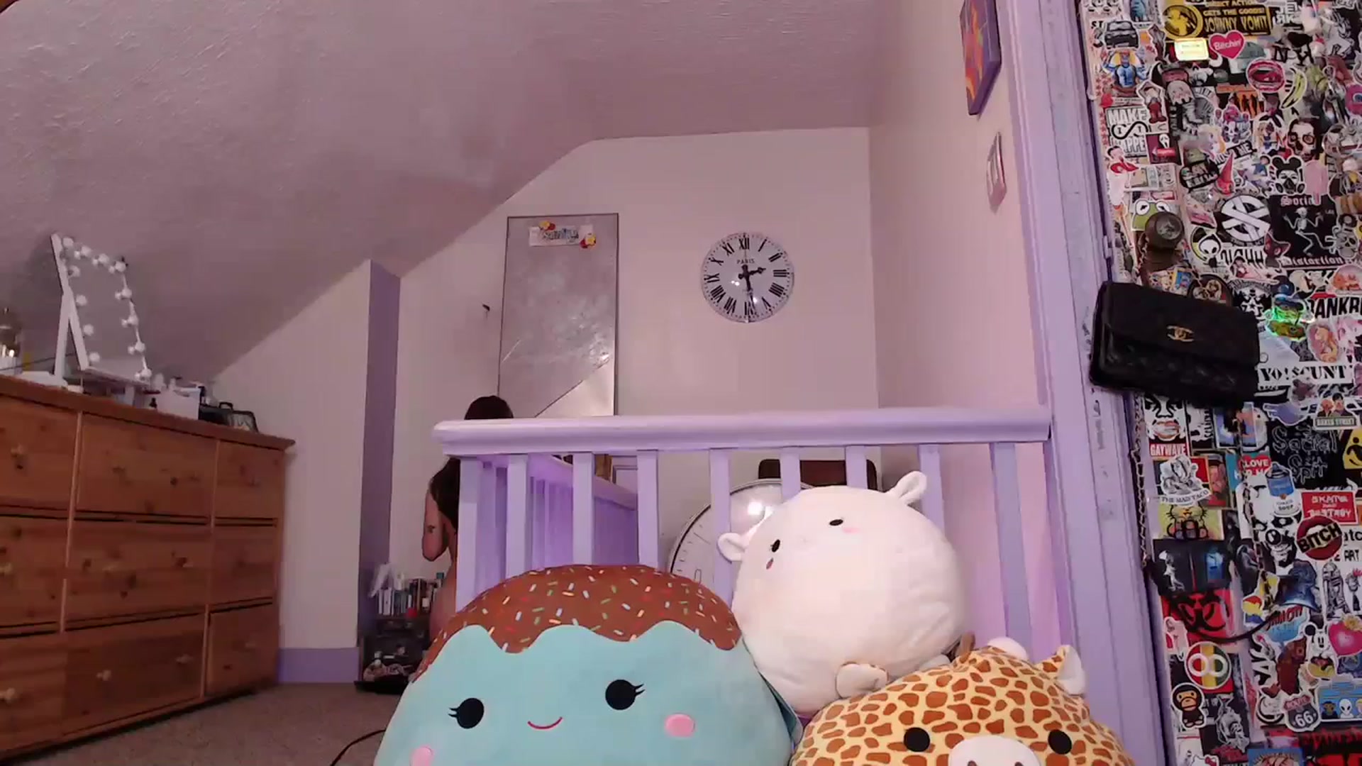 Gallery image thumbnail from Becka's myfreecams stream on, 12/08/2023, 07:41 image 16 of 20