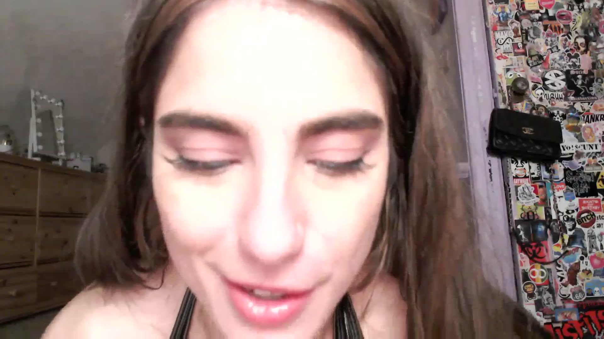Gallery image thumbnail from Becka's myfreecams stream on, 12/11/2023, 11:34 image 17 of 20