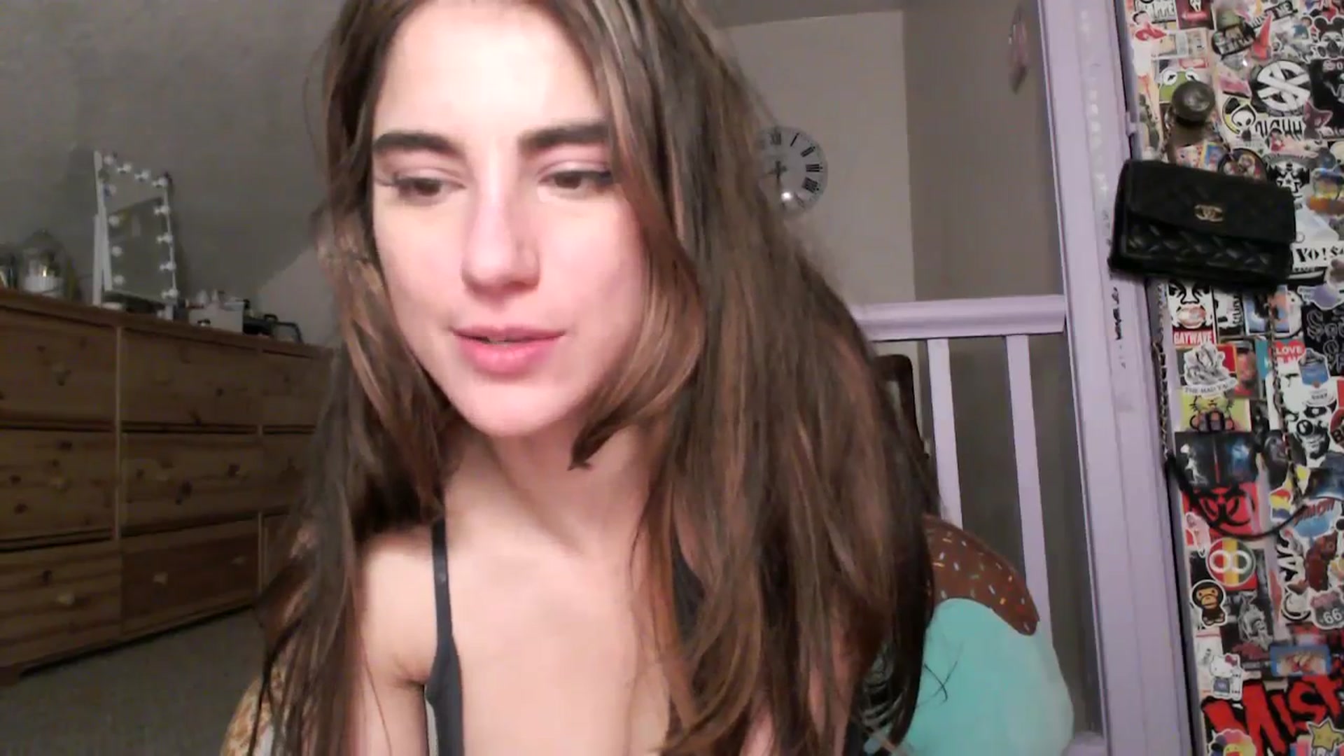 Gallery image thumbnail from Becka's myfreecams stream on, 12/11/2023, 13:52 image 11 of 20