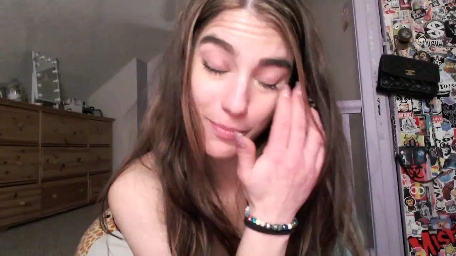 Gallery image thumbnail from Becka's myfreecams stream on, 12/11/2023, 13:52 image 13 of 20