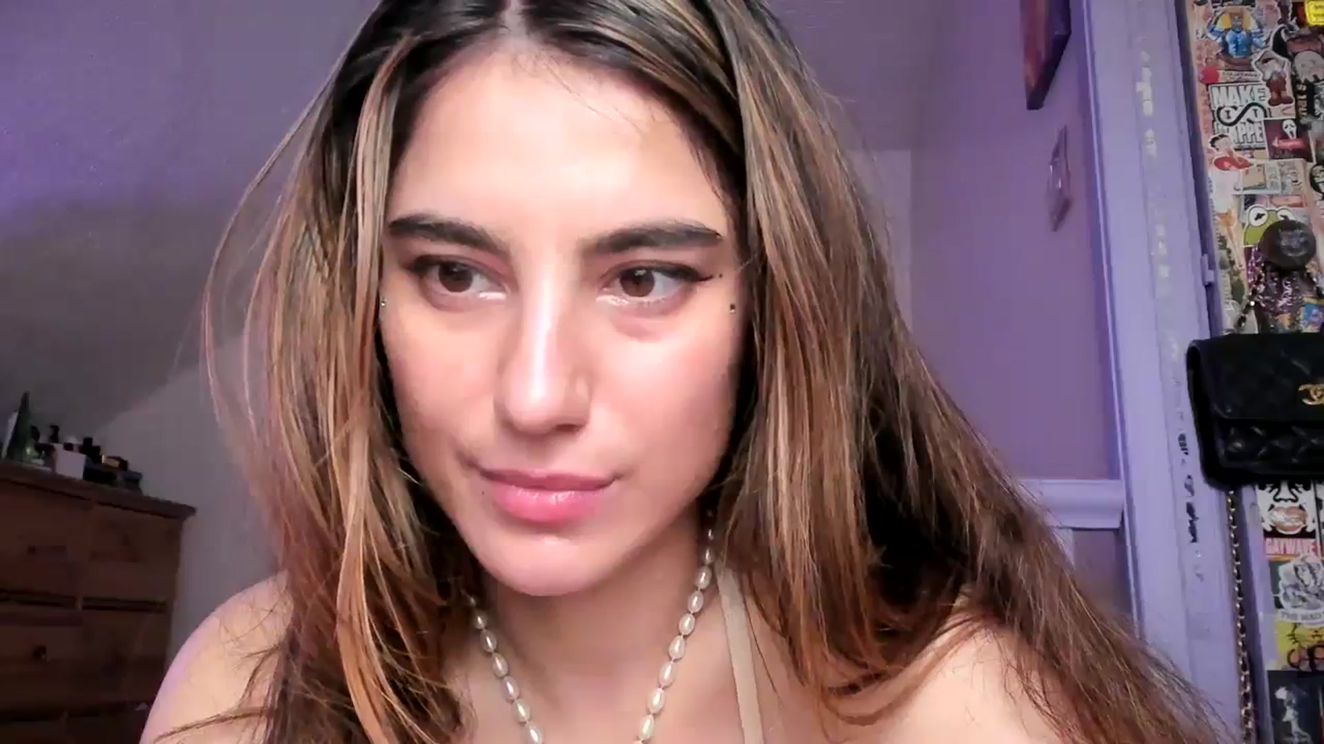 Gallery image thumbnail from Becka's myfreecams stream on, 02/20/2024, 09:03 image 8 of 20