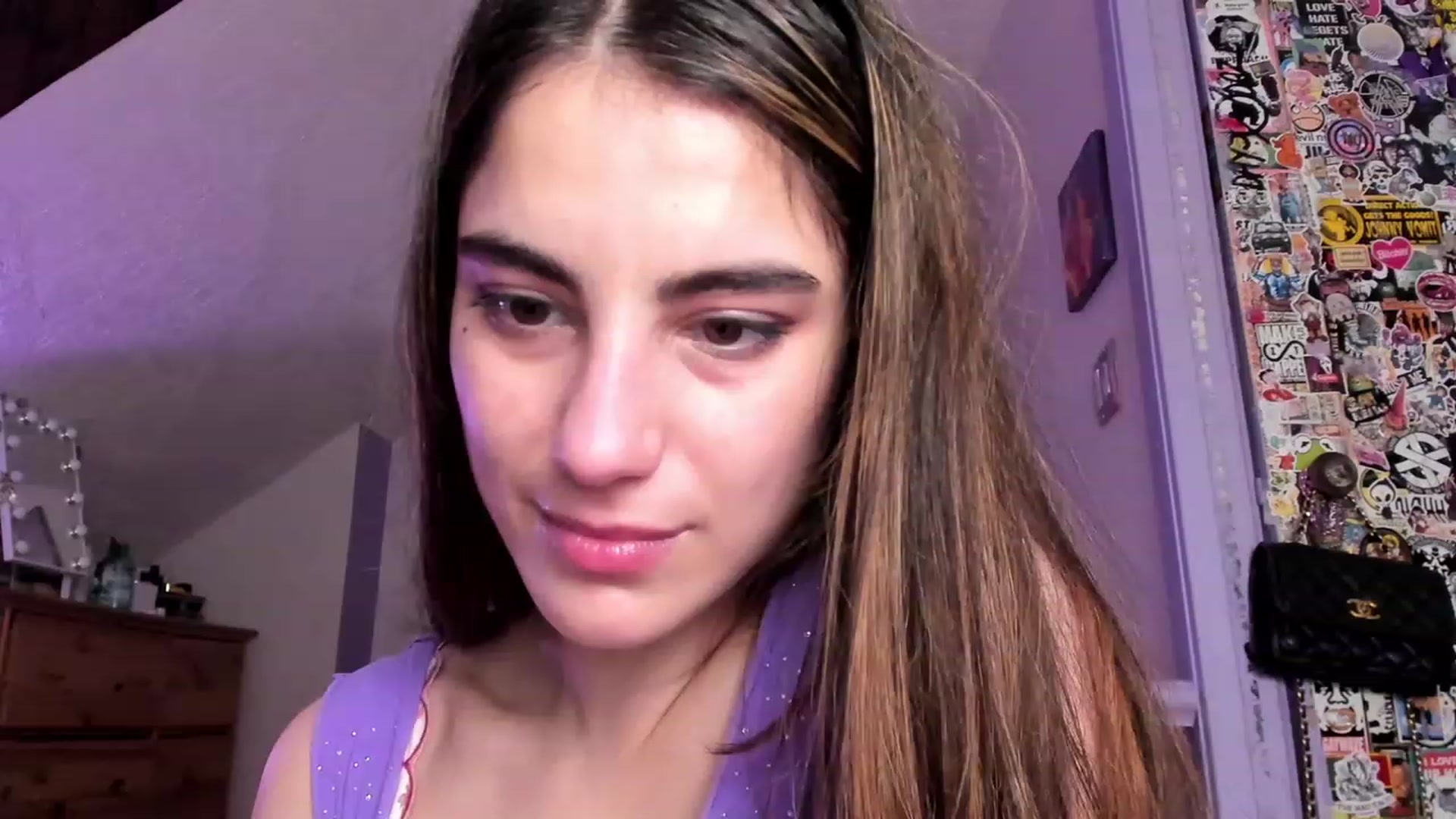 Gallery image thumbnail from Becka's myfreecams stream on, 03/09/2024, 08:41 image 20 of 20