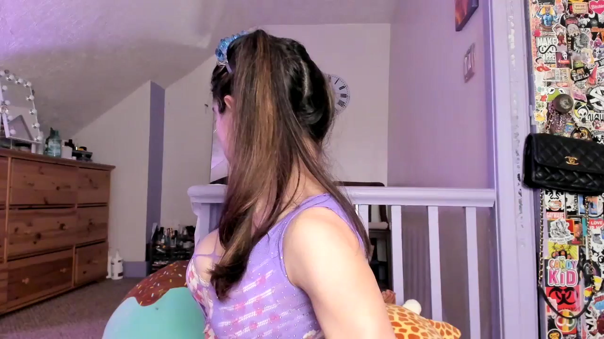 Gallery image thumbnail from Becka's myfreecams stream on, 03/09/2024, 09:55 image 8 of 20