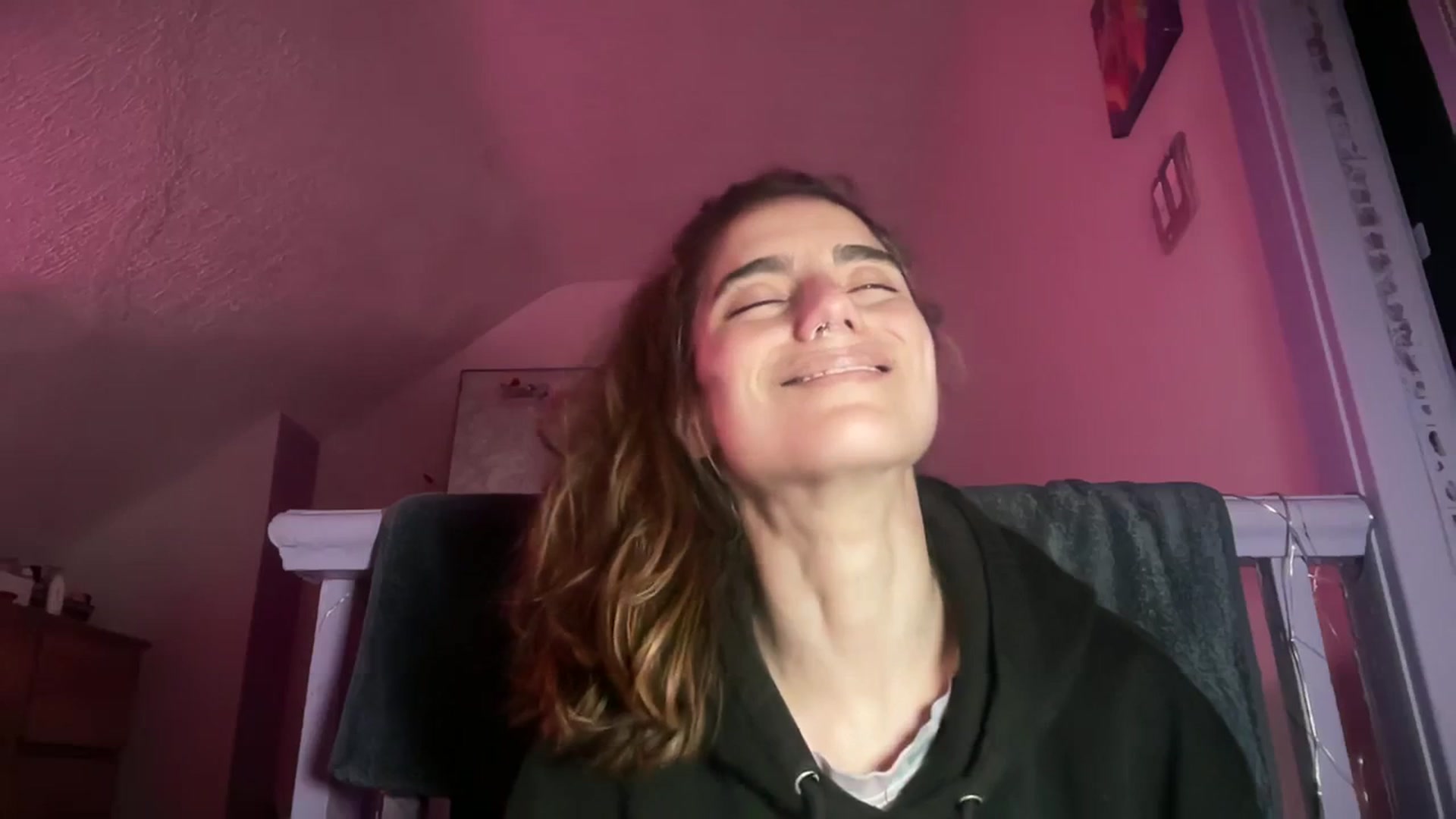 Gallery image thumbnail from Becka's myfreecams stream on, 04/12/2024, 11:13 image 12 of 20