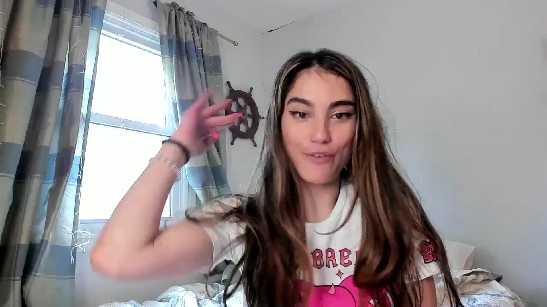 Gallery image thumbnail from Becka's myfreecams stream on, 05/27/2024, 21:46 image 1 of 20
