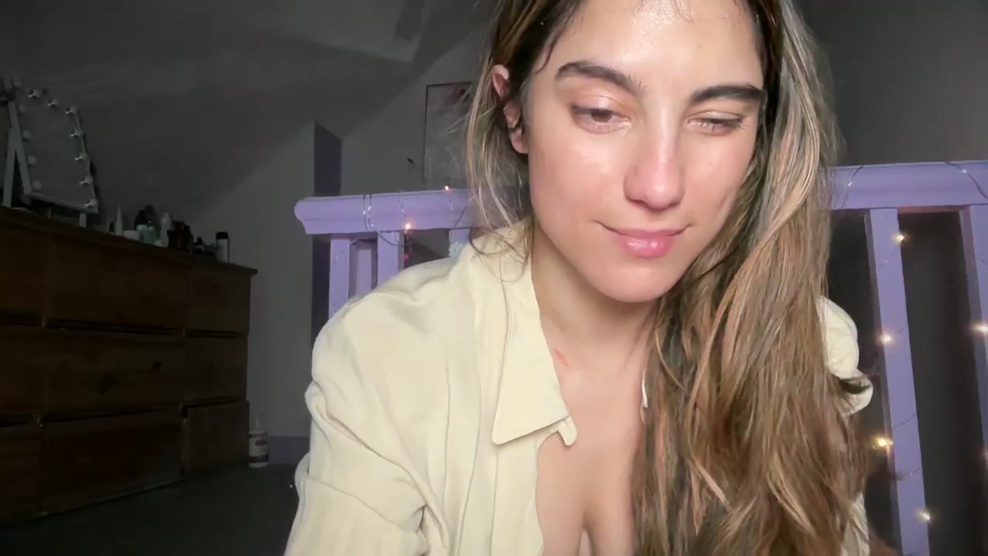 Gallery image thumbnail from Becka's myfreecams stream on, 06/13/2024, 01:16 image 19 of 20