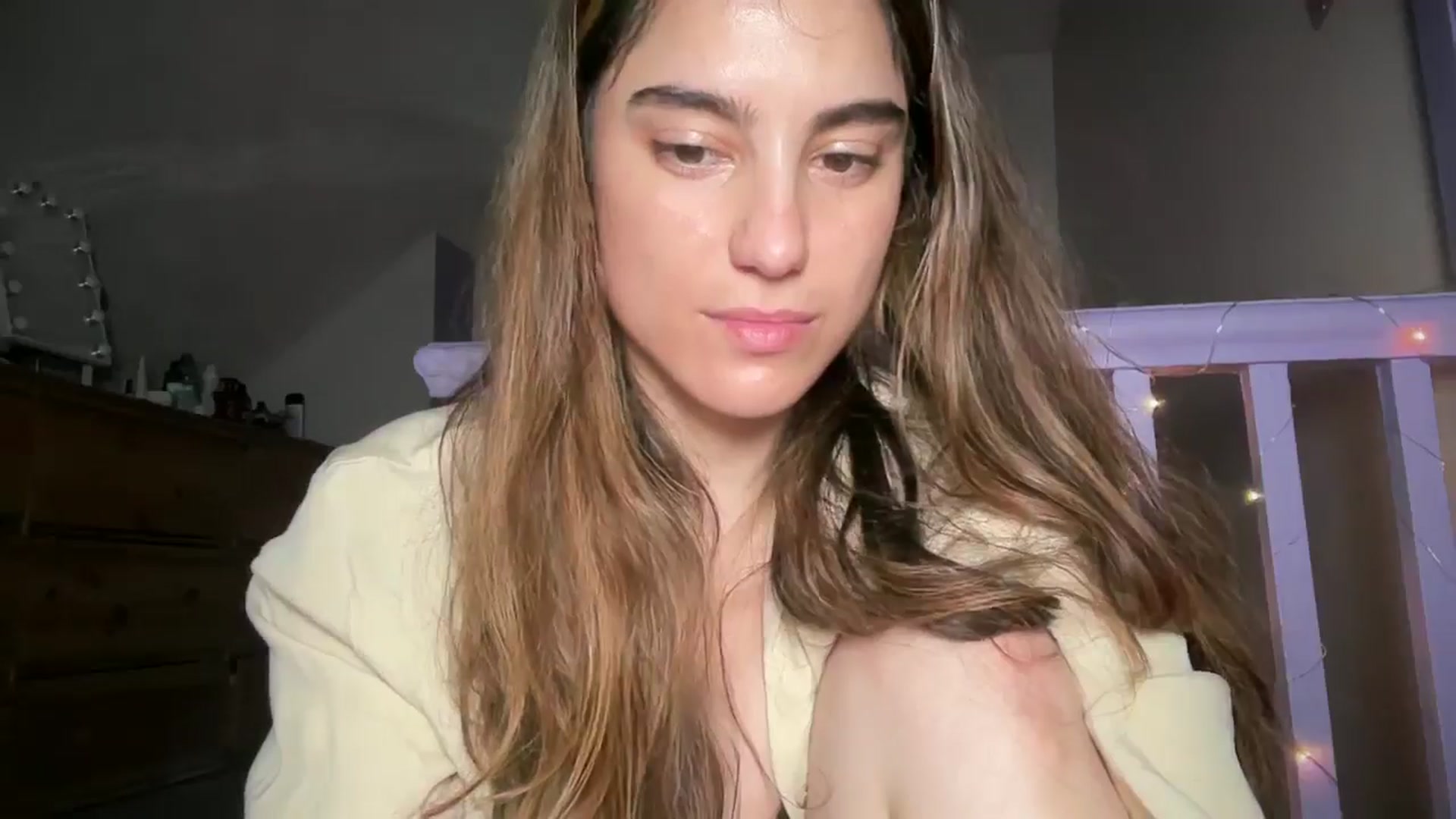 Gallery image thumbnail from Becka's myfreecams stream on, 06/13/2024, 01:16 image 3 of 20