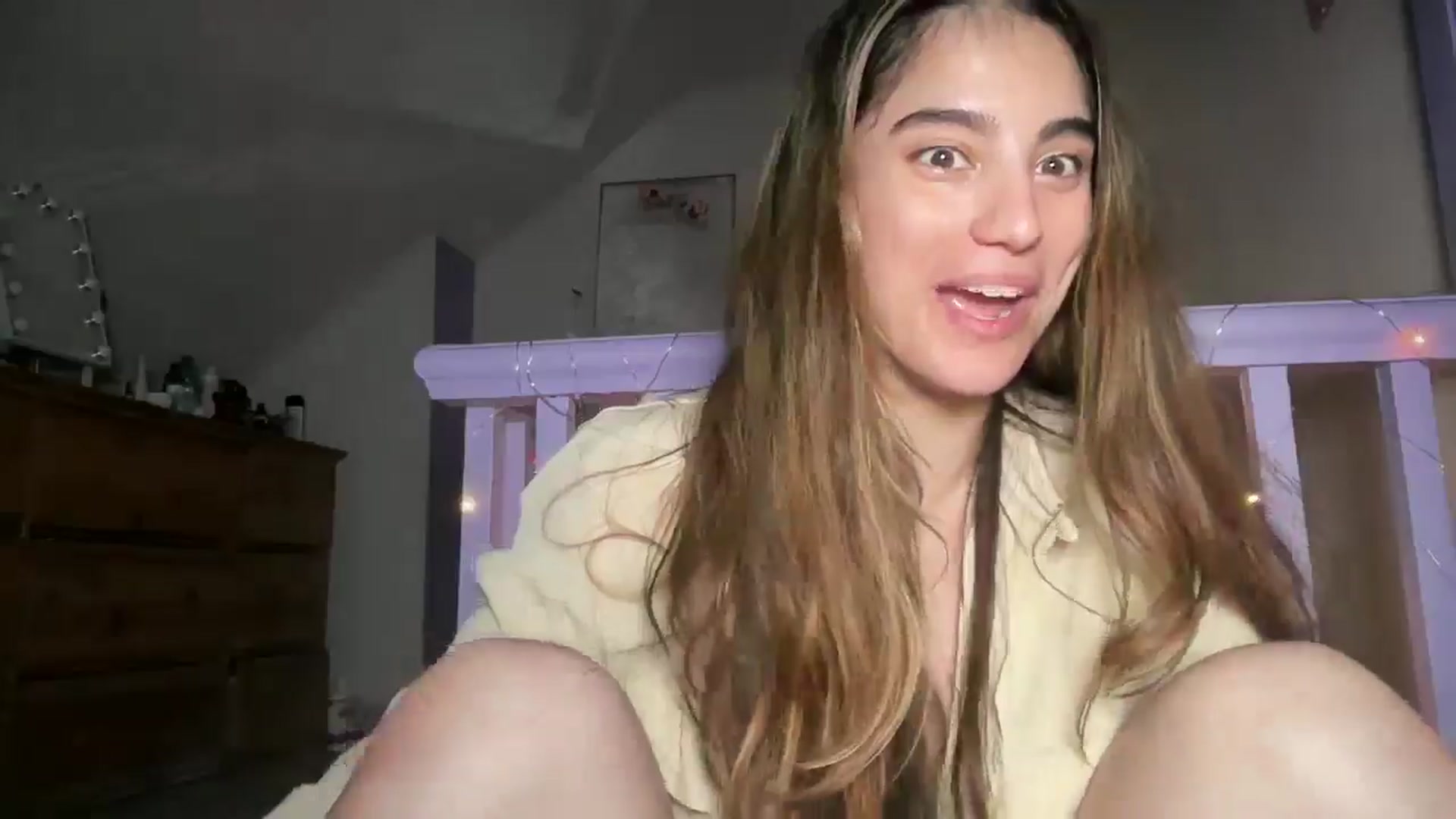 Gallery image thumbnail from Becka's myfreecams stream on, 06/13/2024, 01:16 image 5 of 20