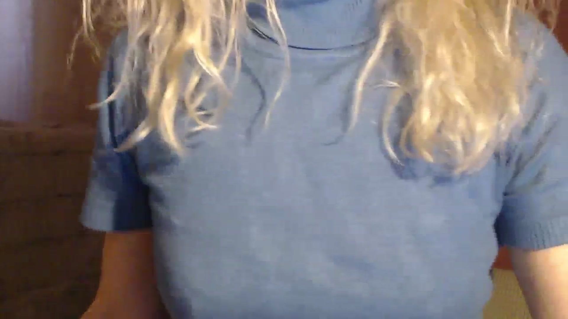 Gallery image thumbnail from BeckyBlue's myfreecams stream on, 12/28/2023, 14:33 image 18 of 20