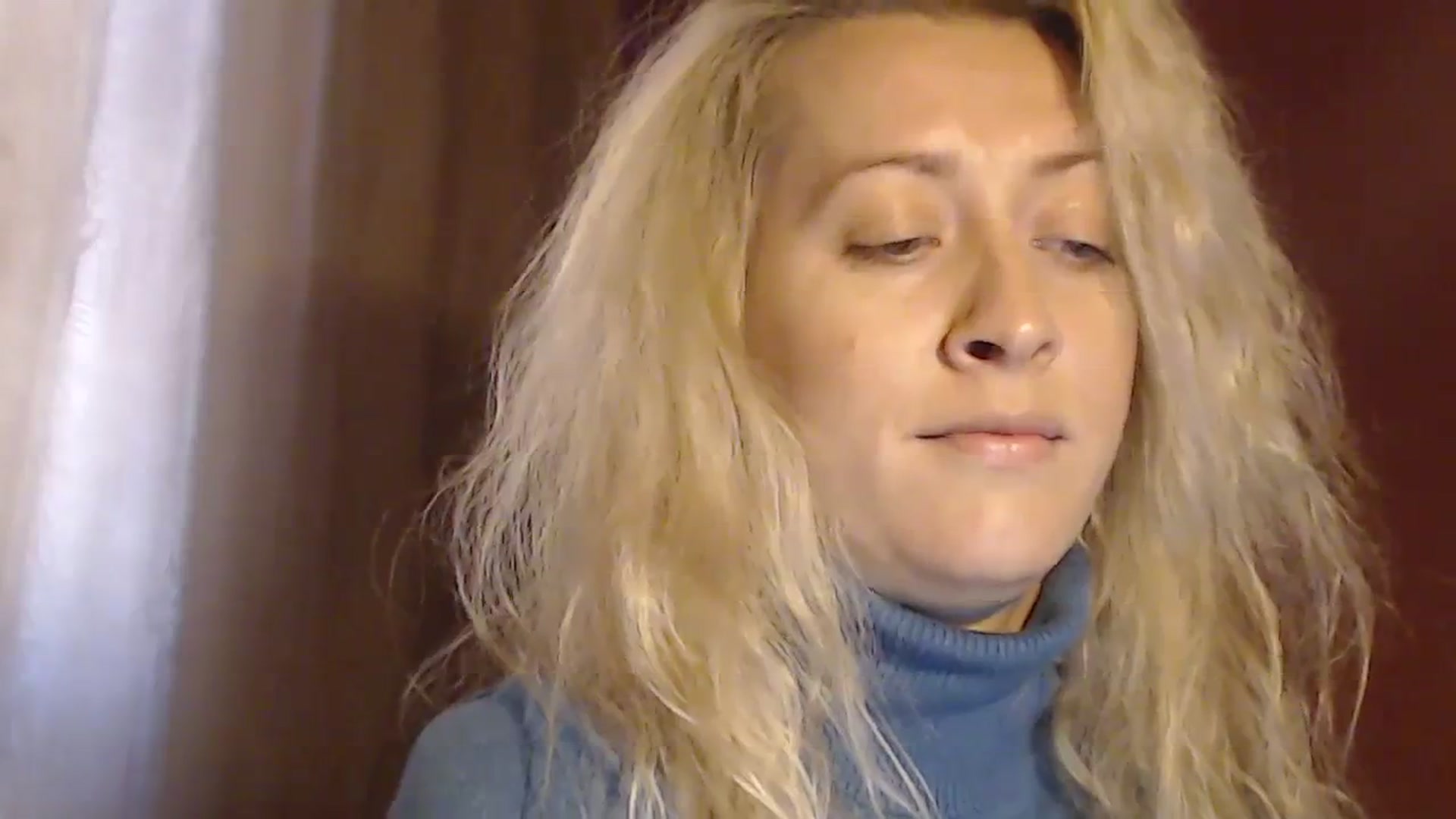 Gallery image thumbnail from BeckyBlue's myfreecams stream on, 12/28/2023, 14:33 image 6 of 20