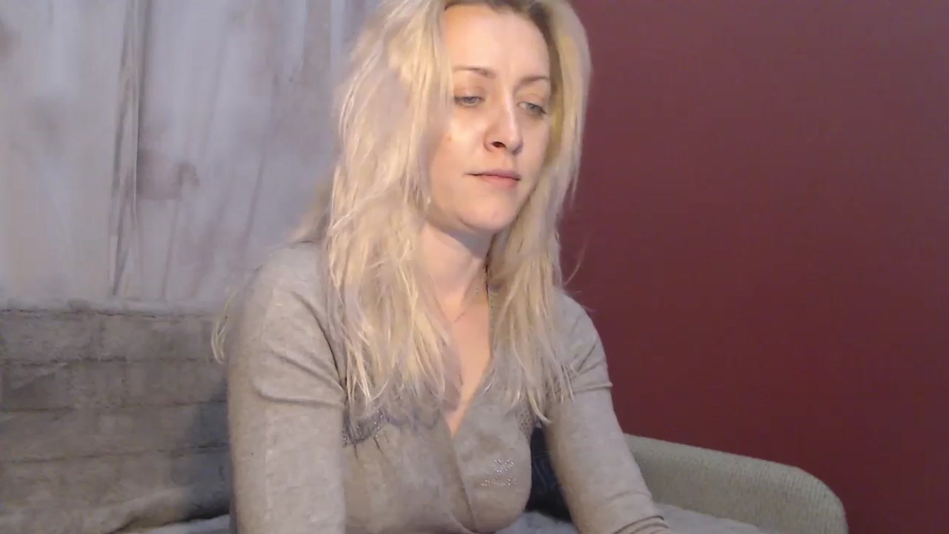 Gallery image thumbnail from BeckyBlue's myfreecams stream on, 01/12/2024, 14:53 image 19 of 20