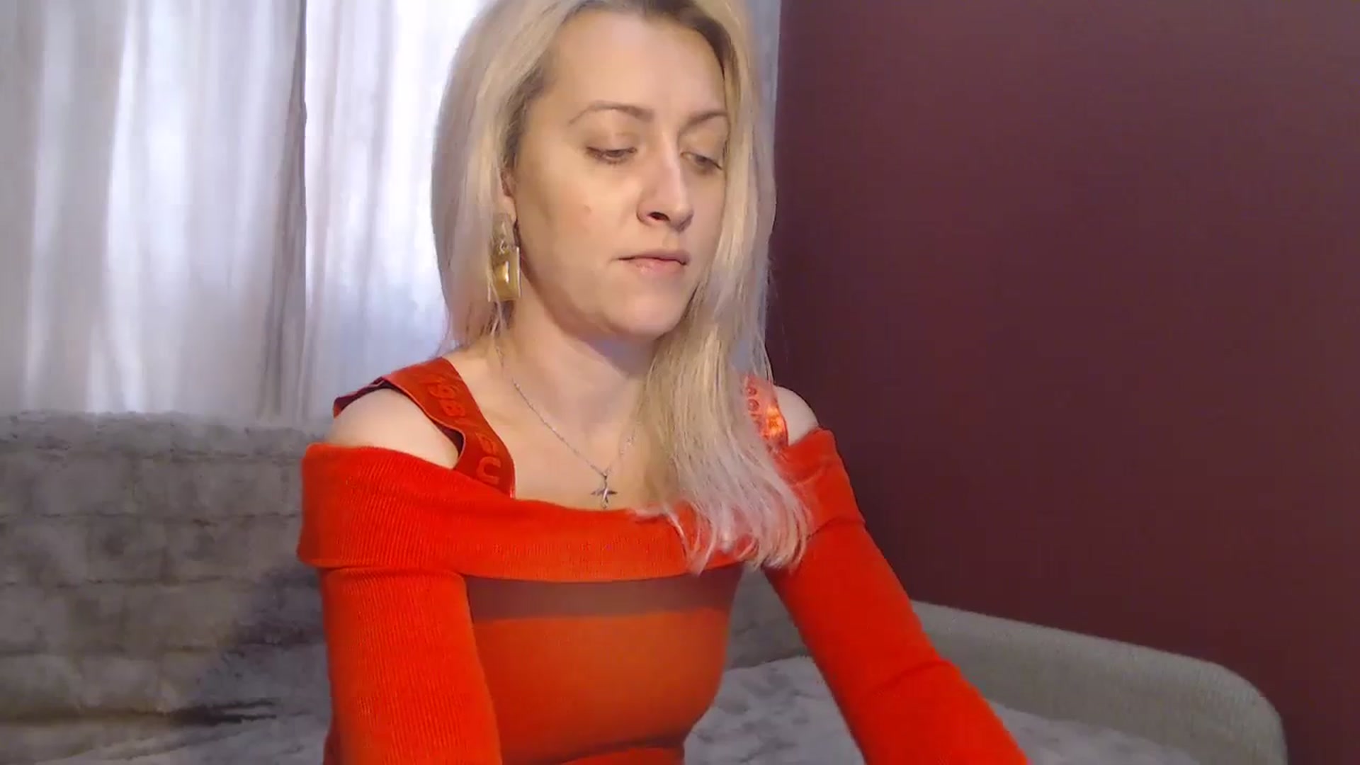 Gallery image thumbnail from BeckyBlue's myfreecams stream on, 01/16/2024, 12:05 image 8 of 20