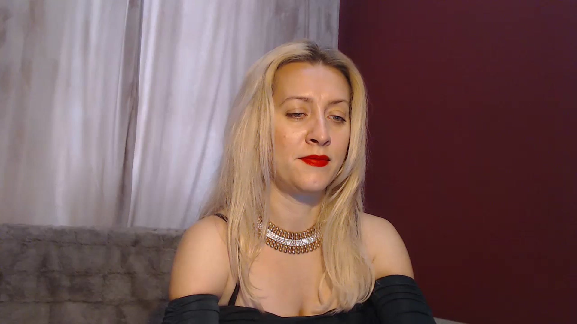 Gallery image thumbnail from BeckyBlue's myfreecams stream on, 01/19/2024, 13:42 image 5 of 20