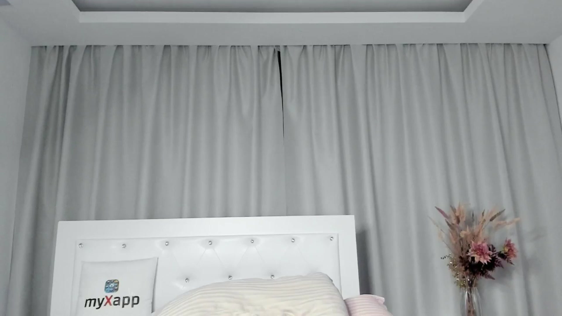 Gallery image thumbnail from BeckySpers's myfreecams stream on, 04/28/2025, 18:10 image 16 of 20