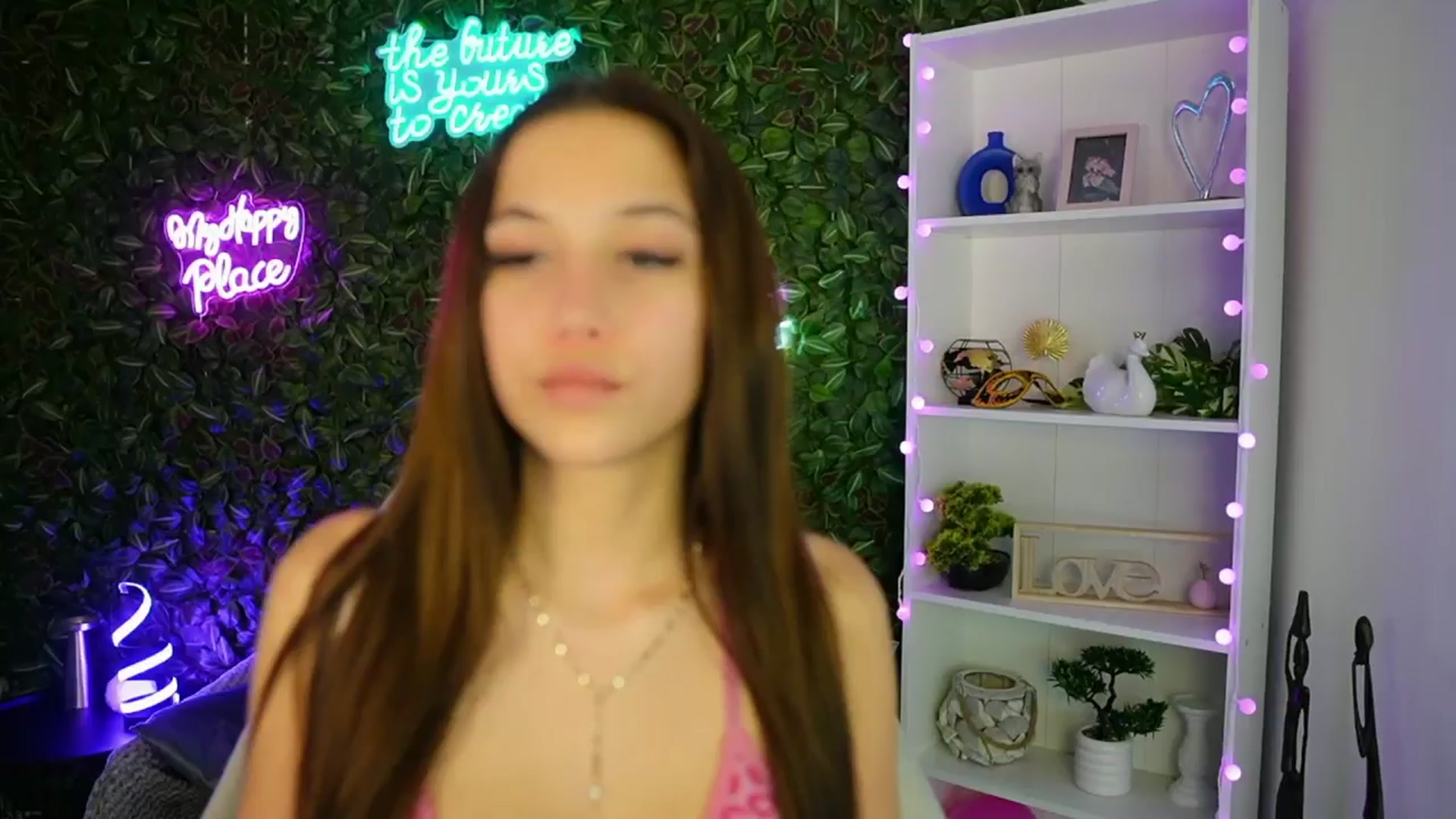 Gallery image thumbnail from Becky_Grey's myfreecams stream on, 03/22/2025, 15:27 image 5 of 20